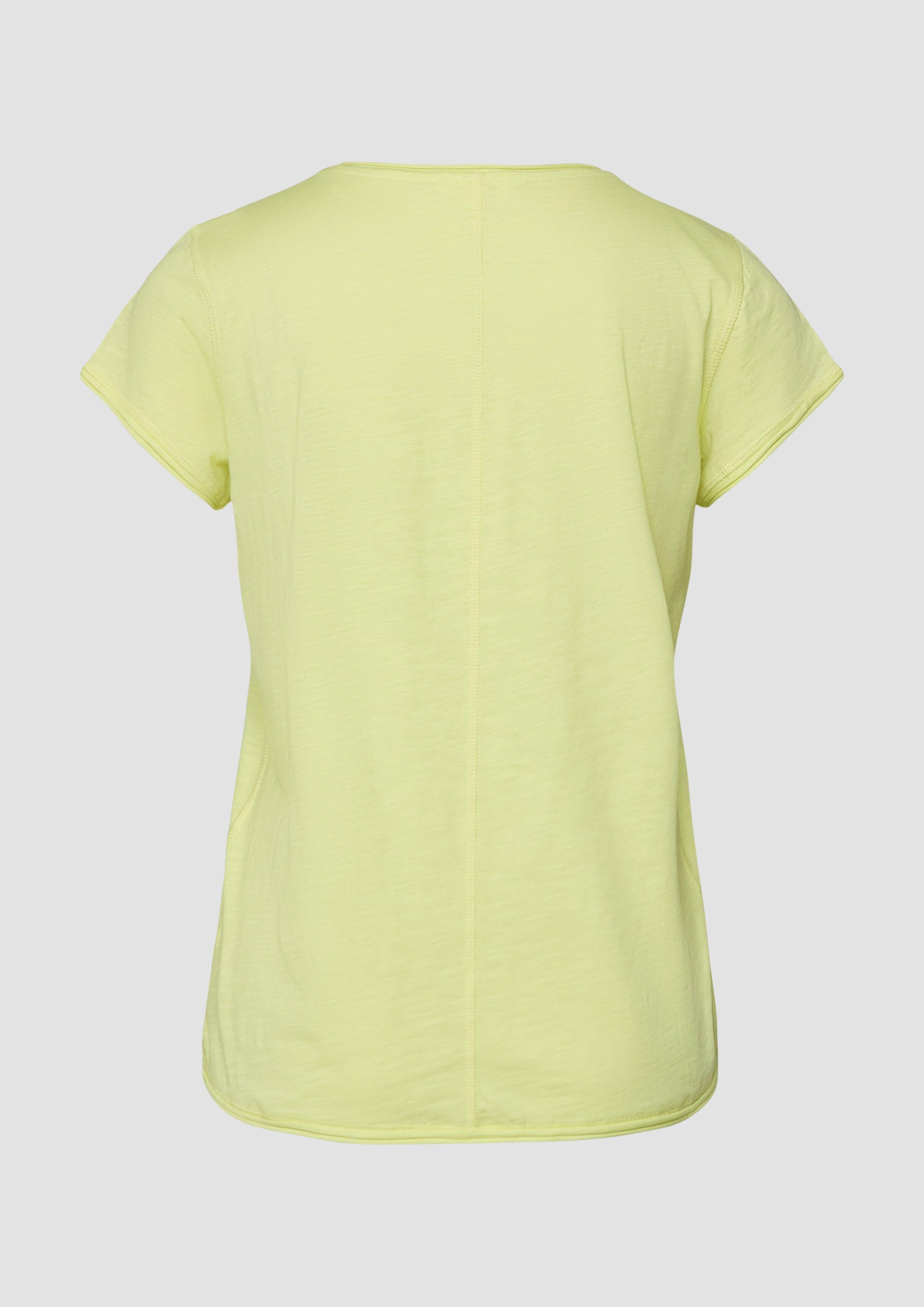 T-Shirt in 7111, 56H5, 79H5, 9999, 7900, 71H5, 51H5, 0100 & 99H5