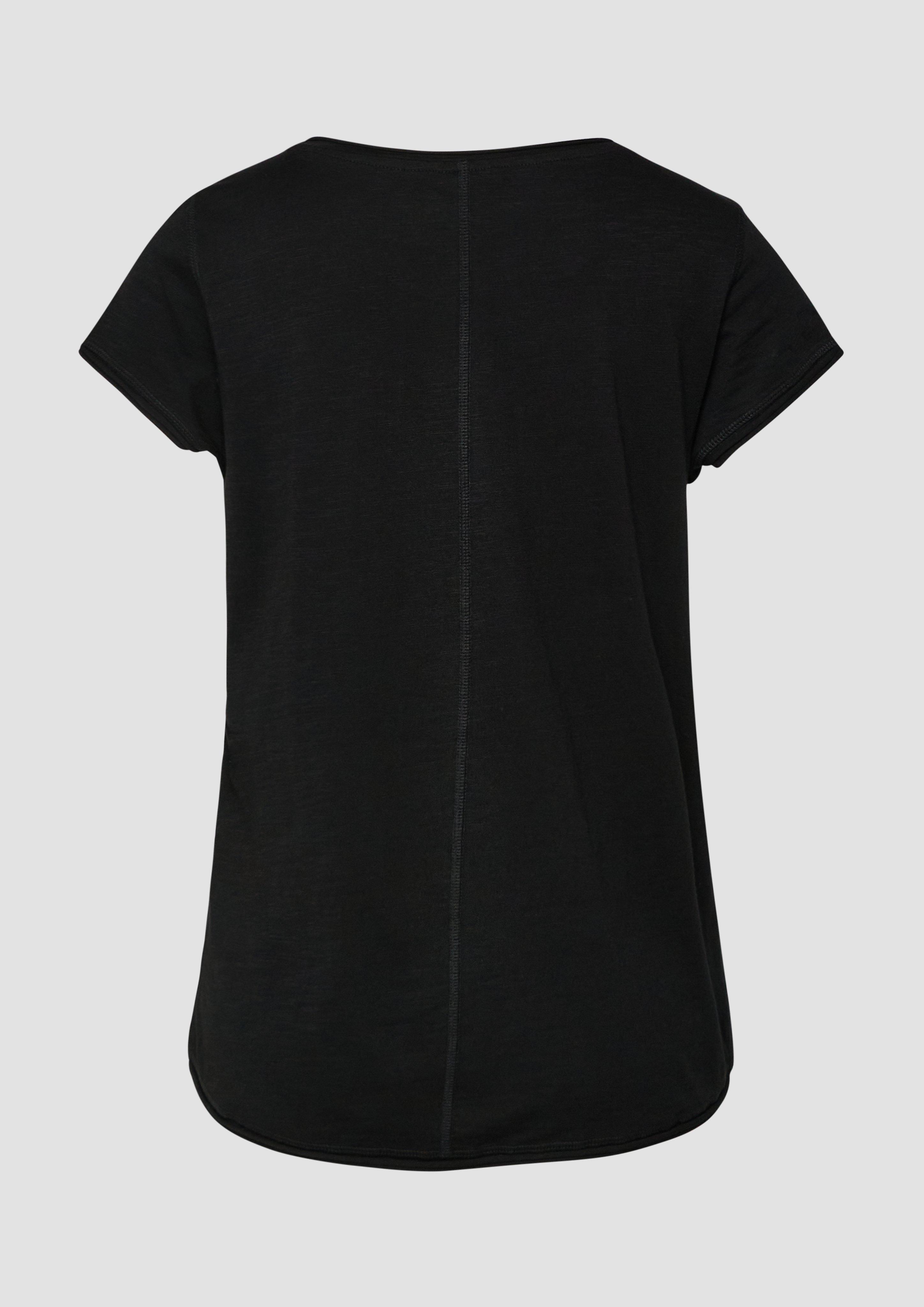 T-Shirt in 9999, 56H5, 79H5, 7900, 71H5, 51H5, 7111, 0100 & 99H5