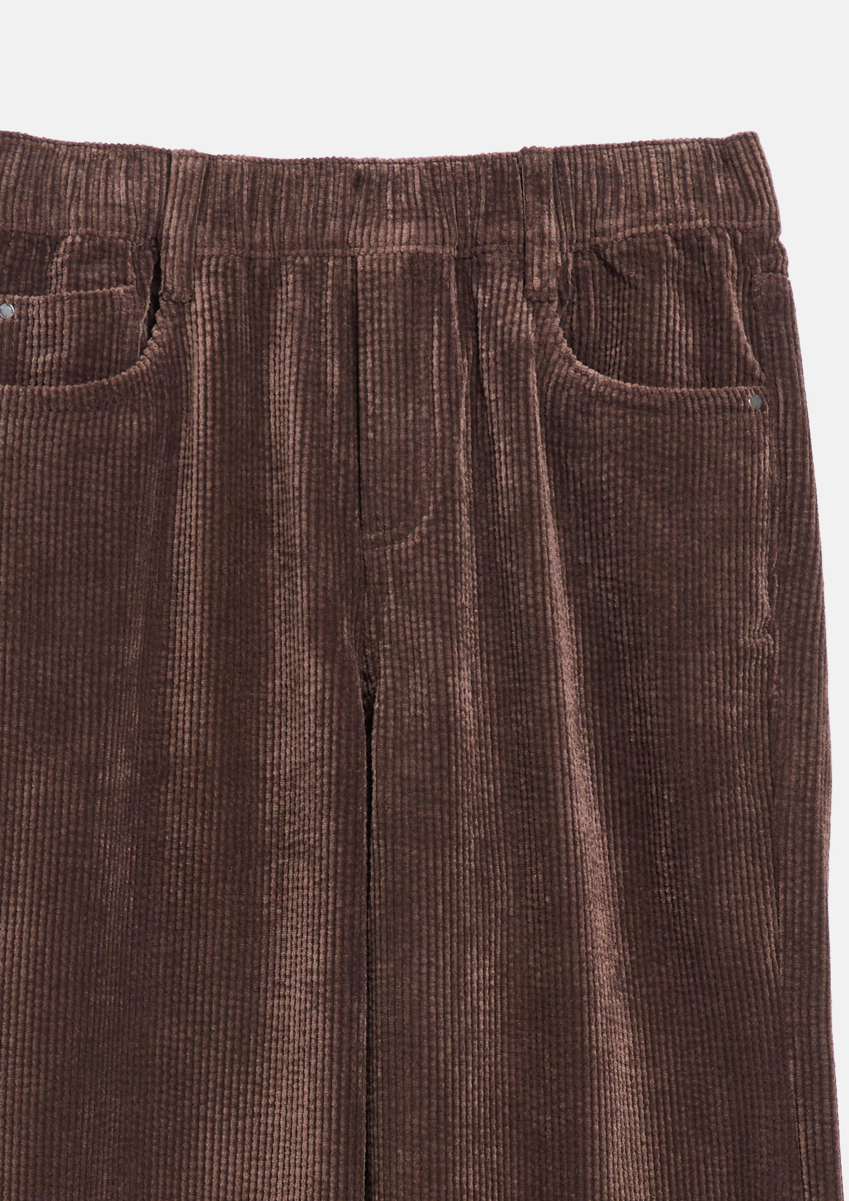 Junior Pantalon en velours côtelé, coupe baggy / coupe décontractée / taille mi-haute / jambe large en brun de s.Oliver