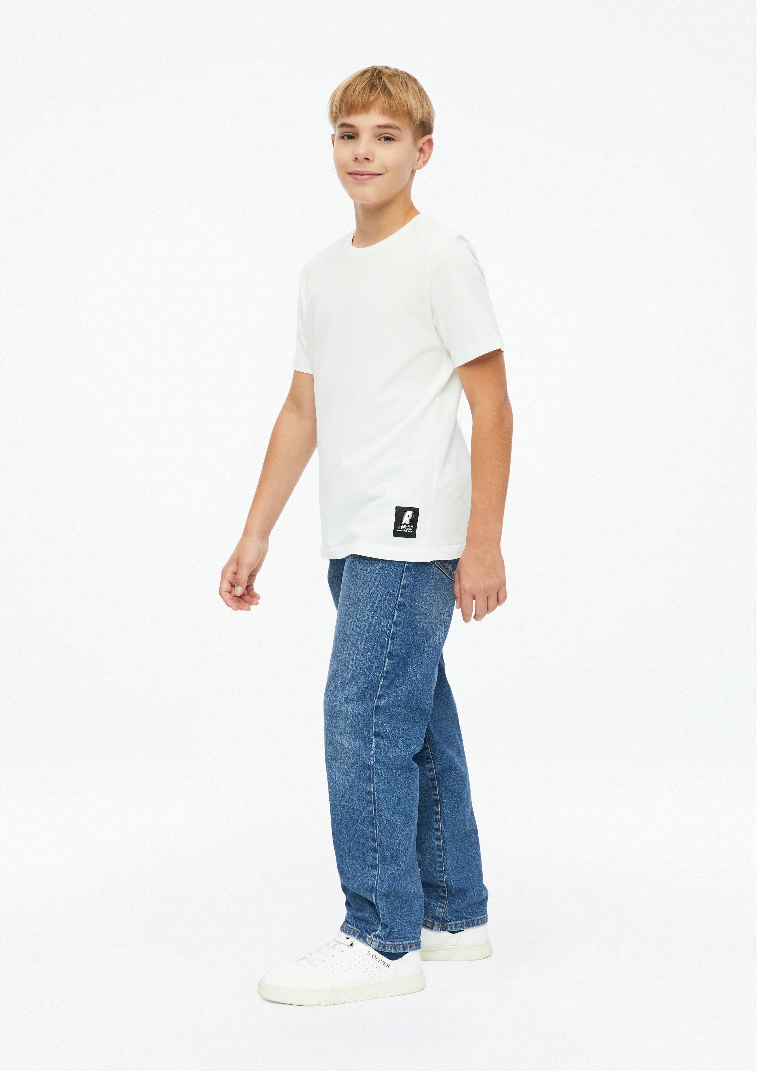 Junior Jeans Toni / Coupe décontractée / Taille moyenne / Jambe conique en bleu de s.Oliver
