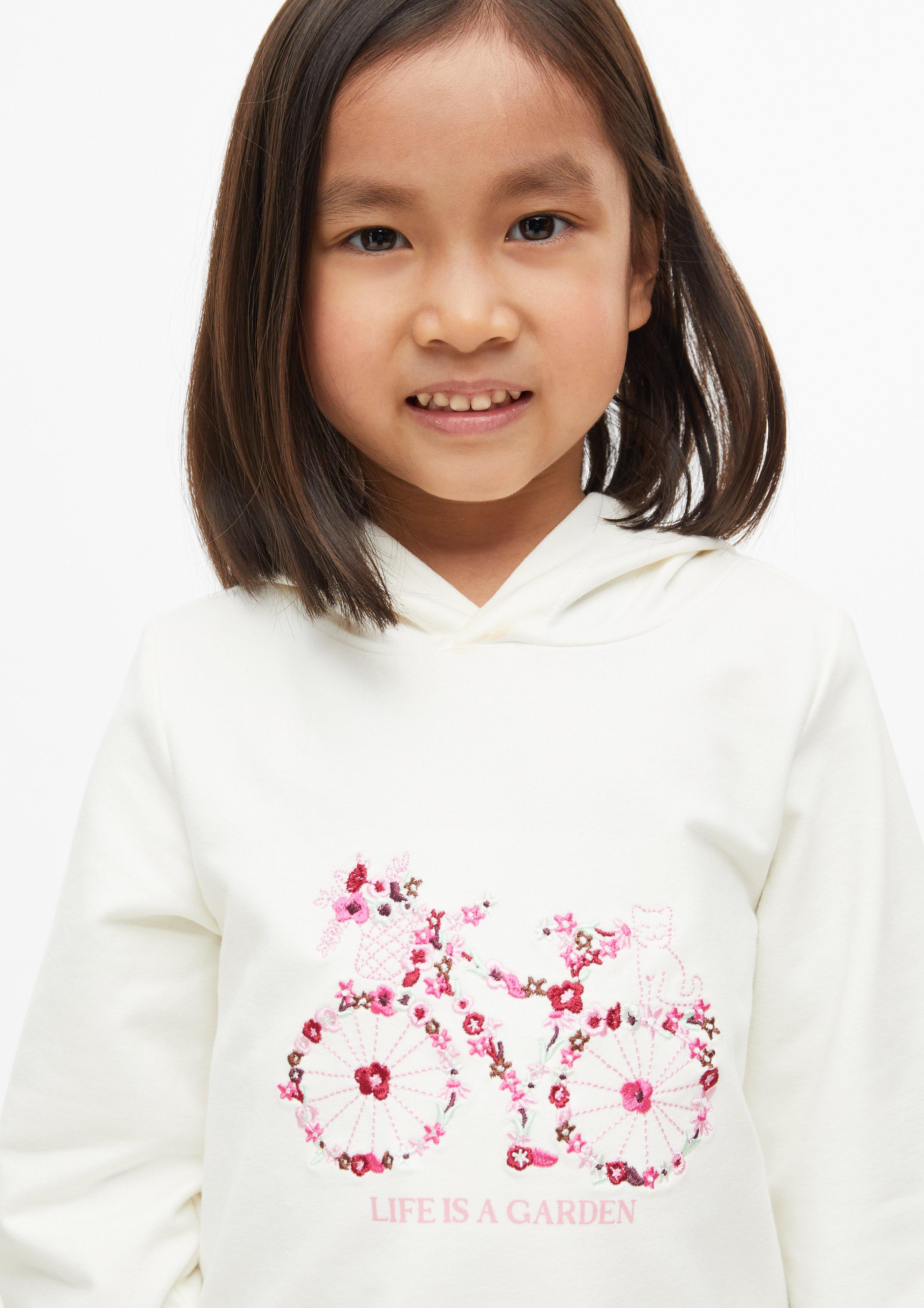 Kinder Hoodie mit Stickerei in creme von s.Oliver