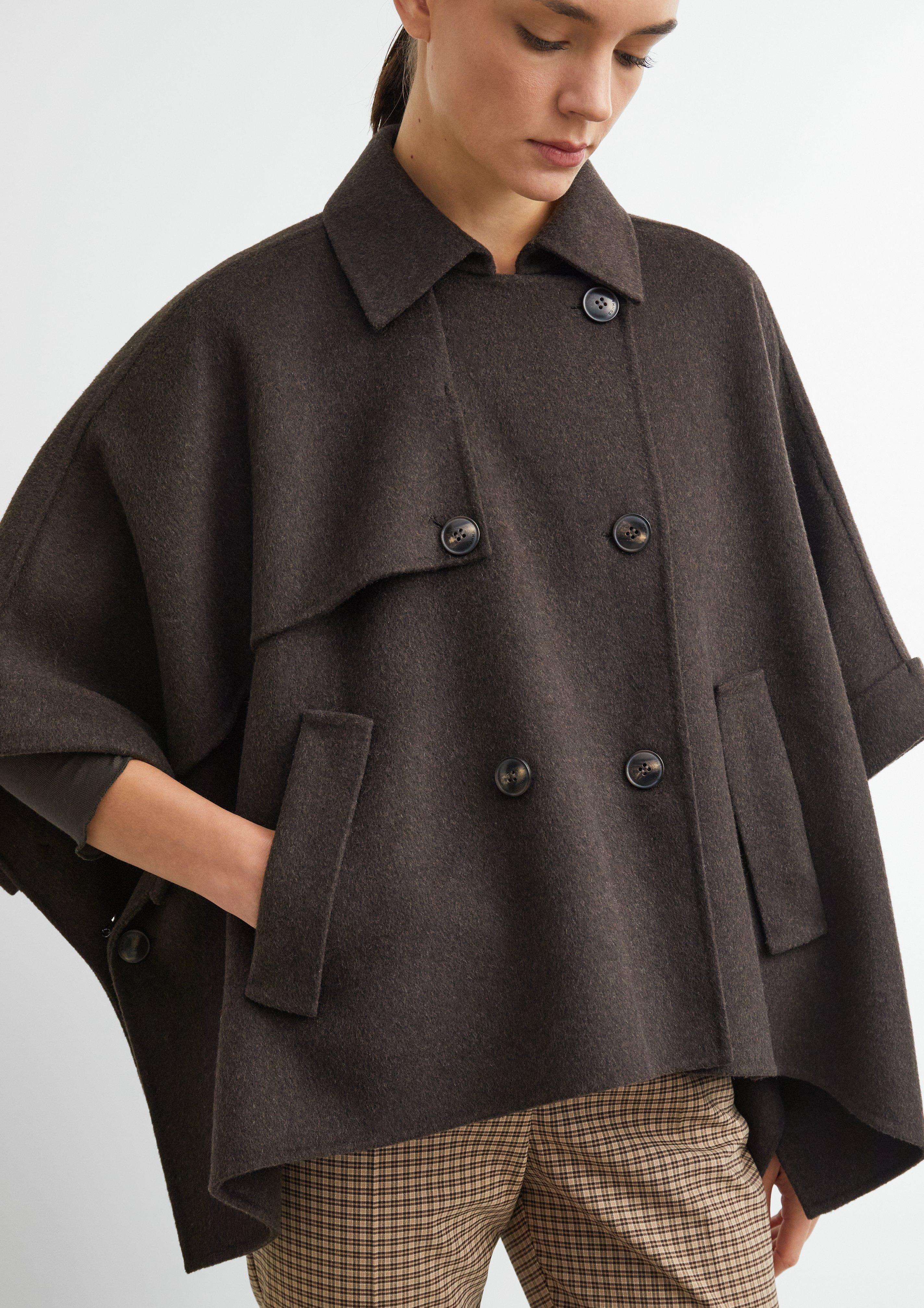 Outdoor-Umhang in braun von COMMA