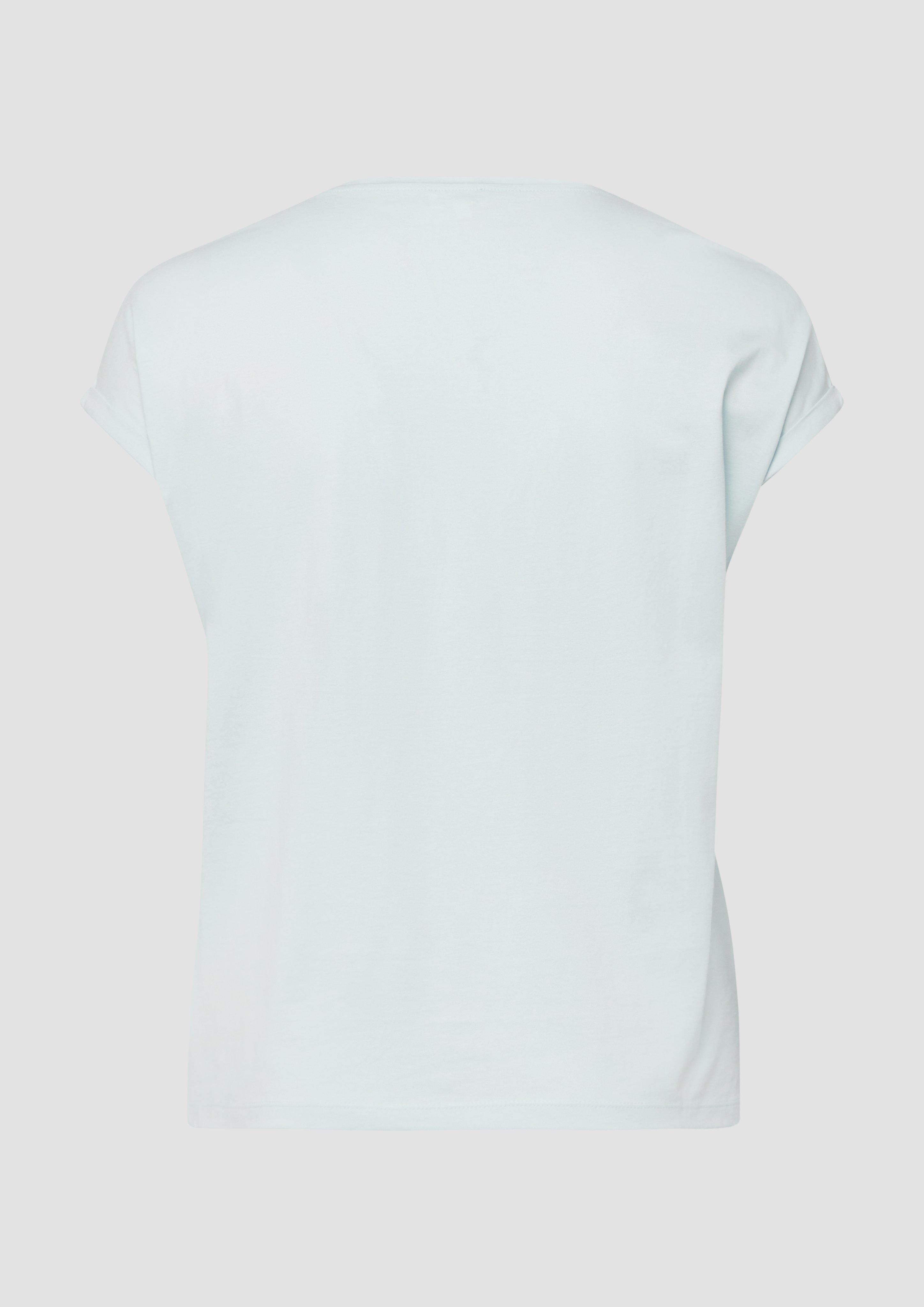 T-Shirt in 51D0 & 72D0