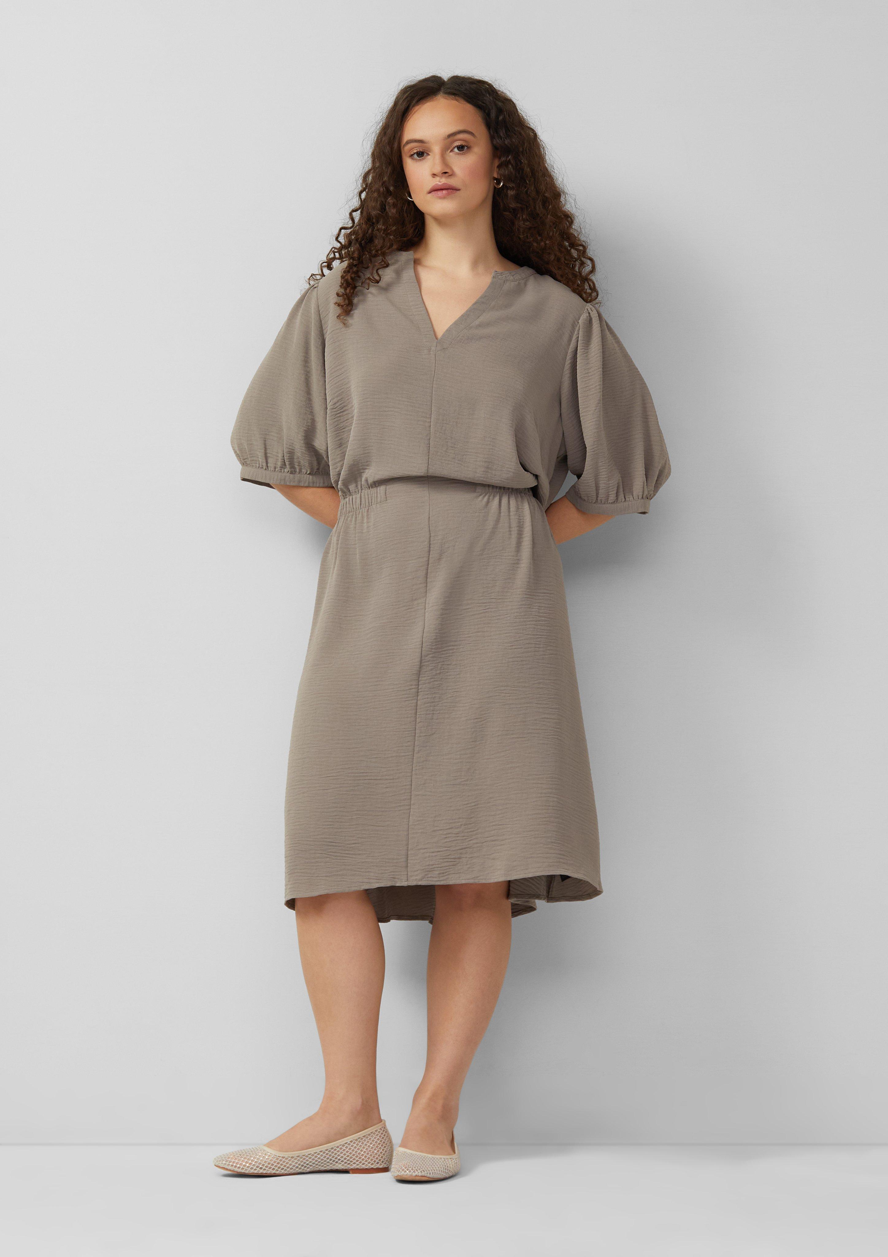 Kleid in 9625 & 9999