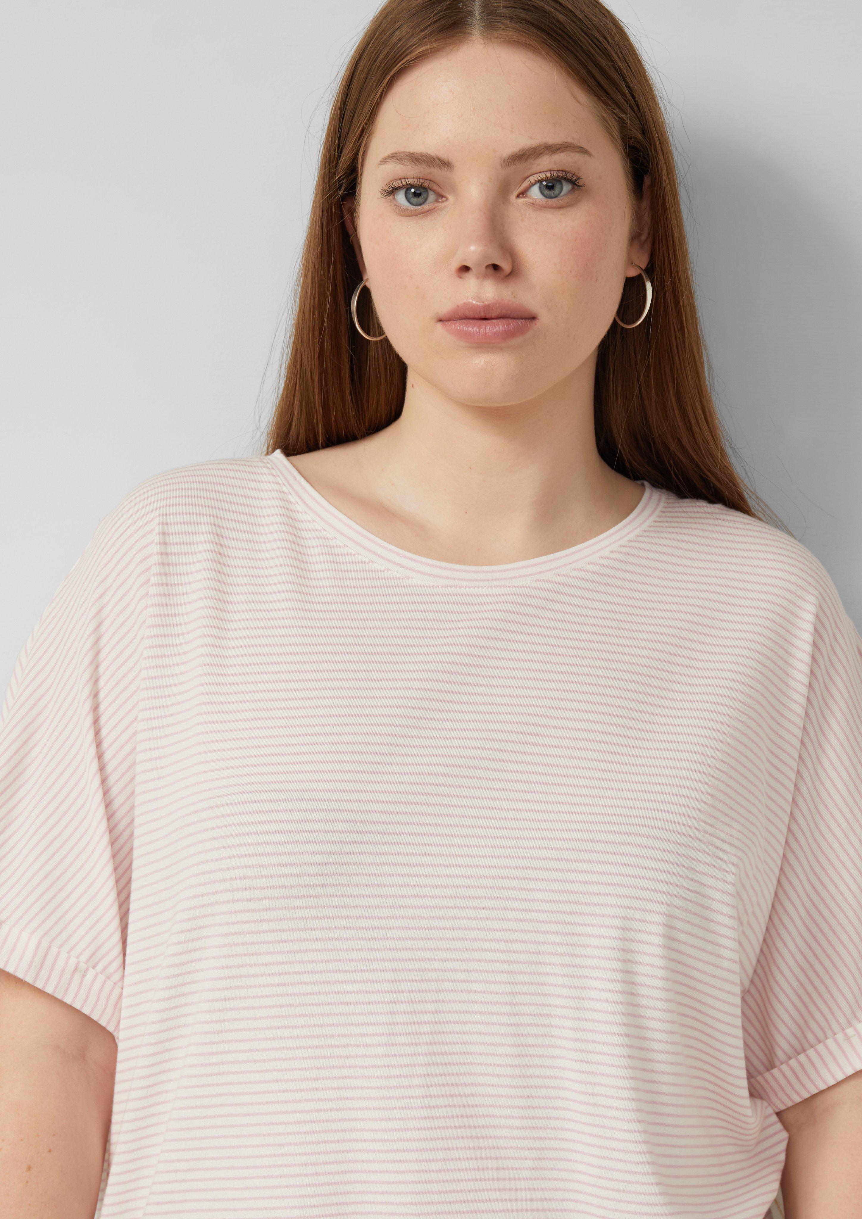 T-Shirt in 41G0, 96G0 & 51G0