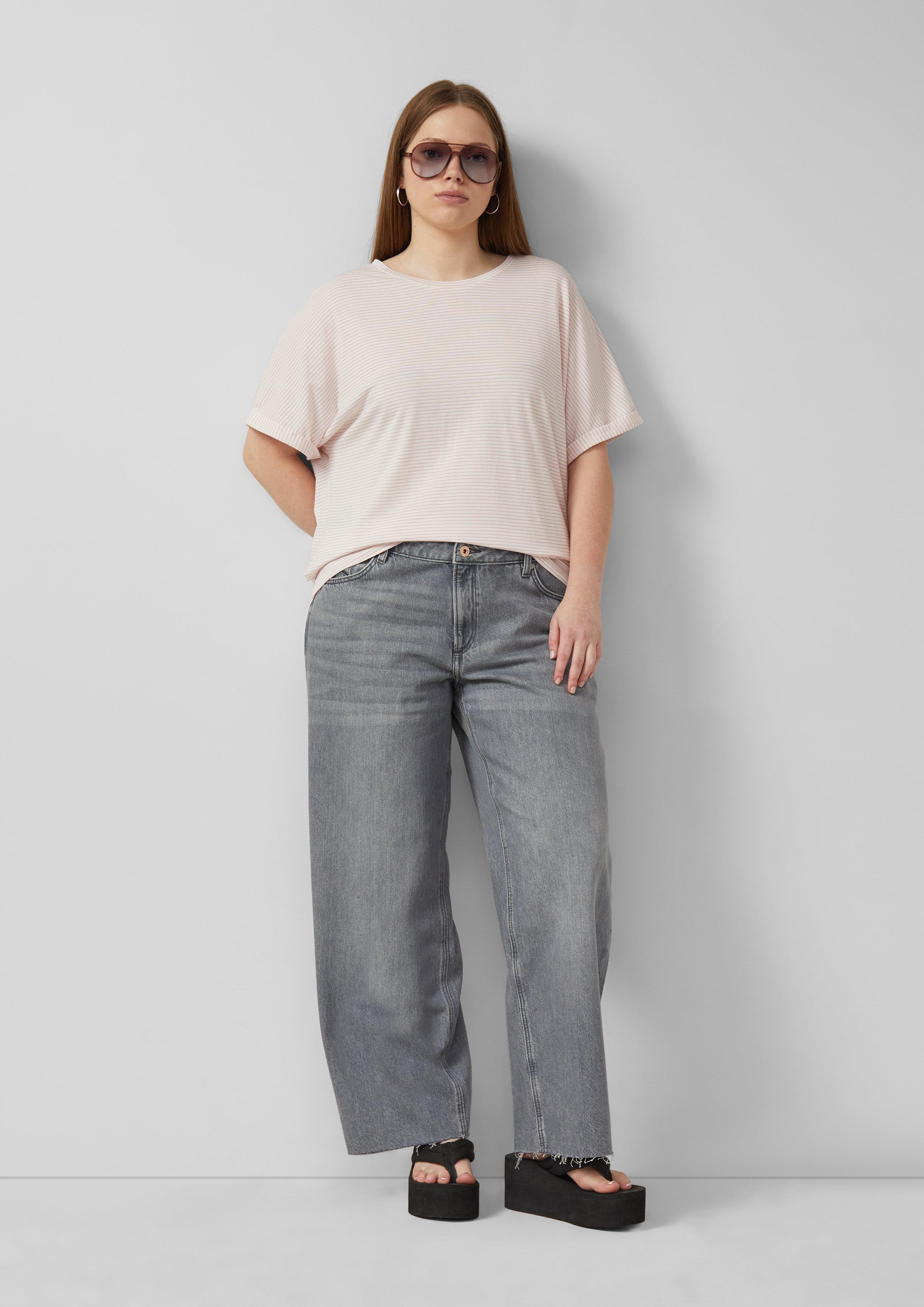 T-Shirt in 41G0, 96G0 & 51G0