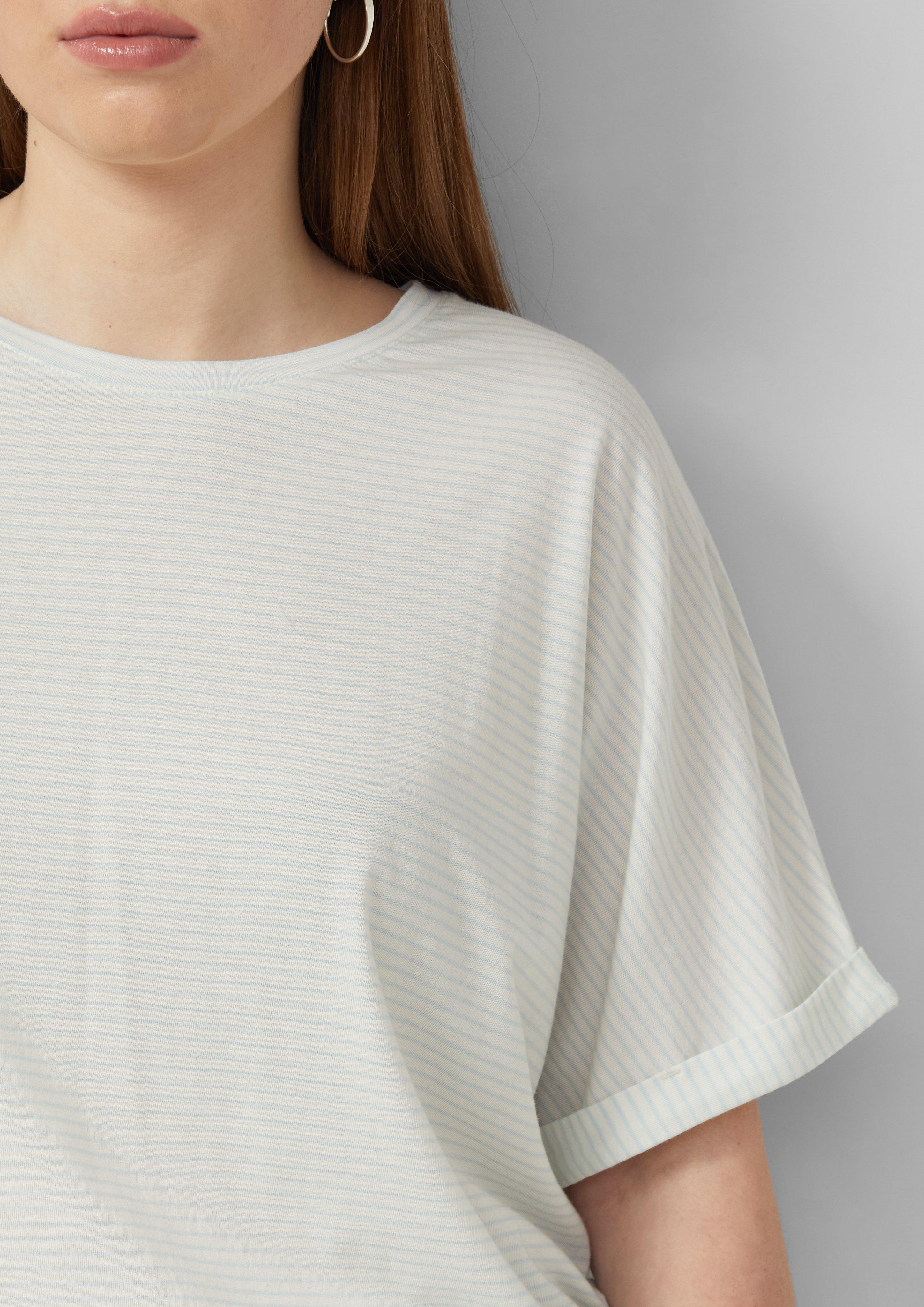 T-Shirt in 51G0, 96G0 & 41G0