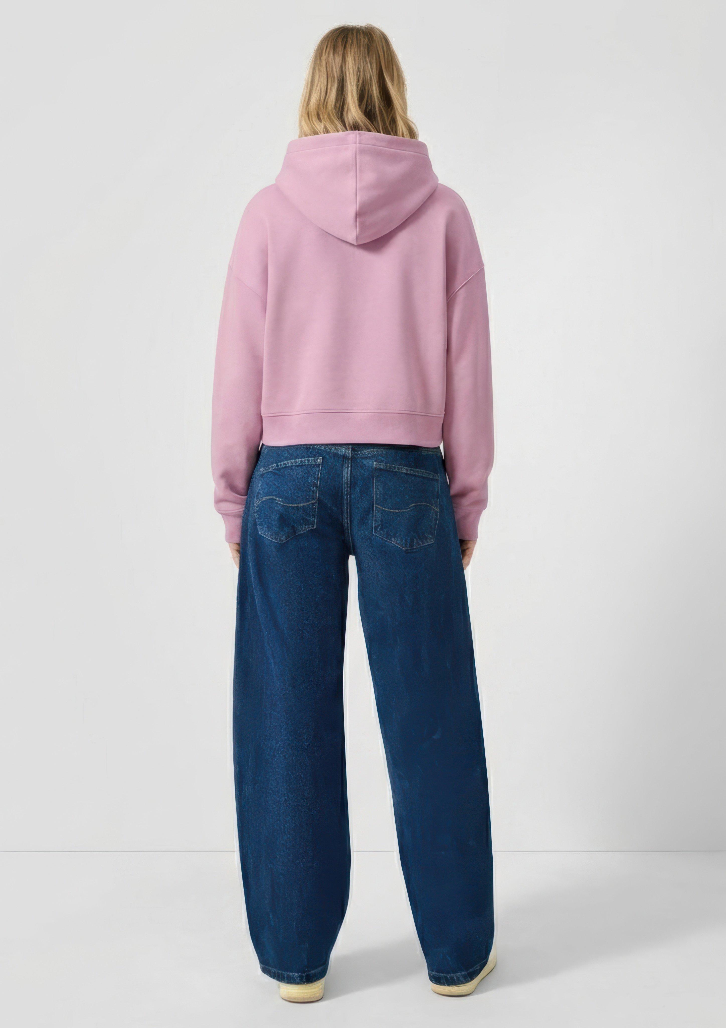 Sweatshirt in 41D2 & 94D0