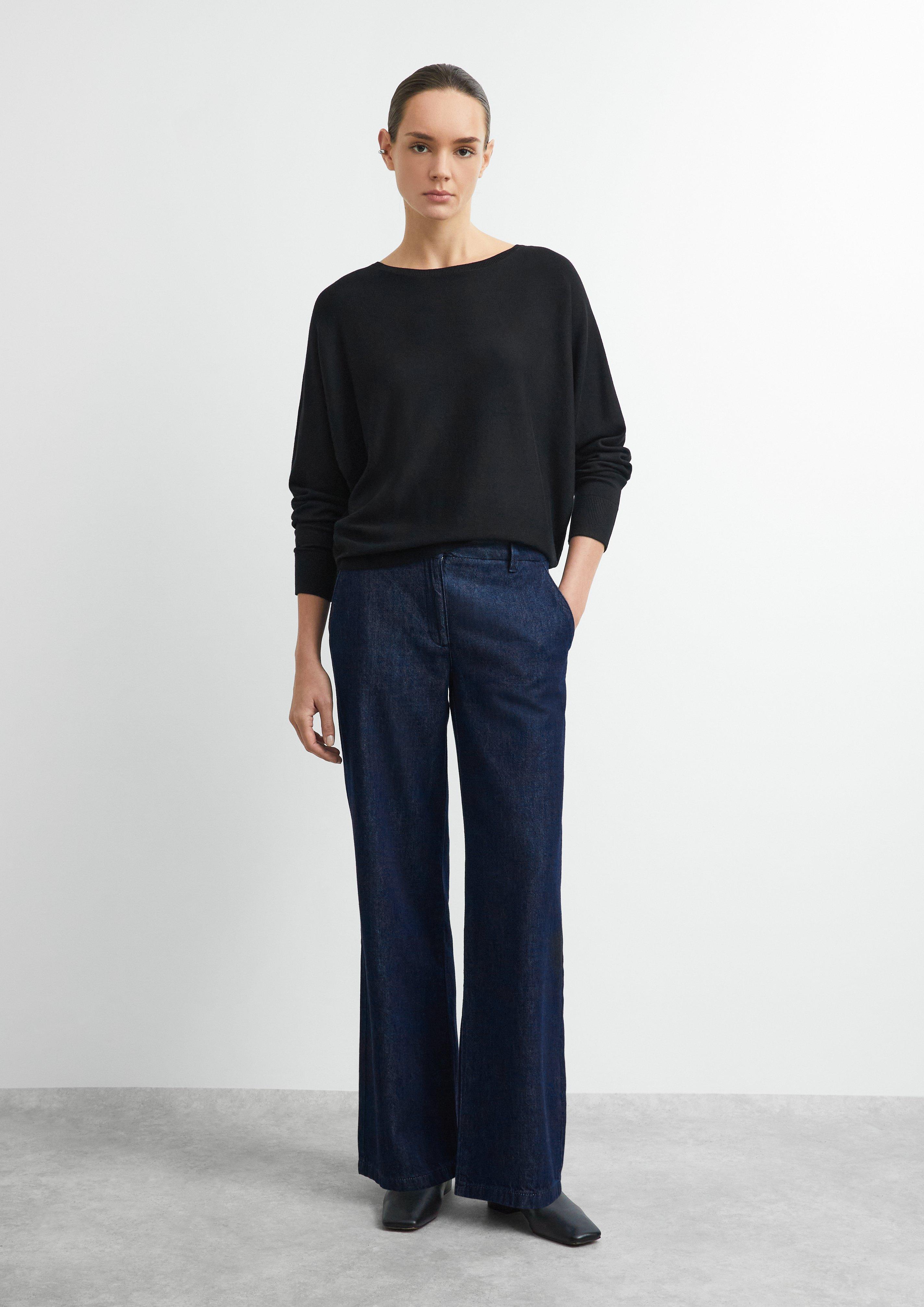 Damen Feinstrickpullover aus Viskosemix mit Fledermaus-Ärmeln in schwarz von comma
