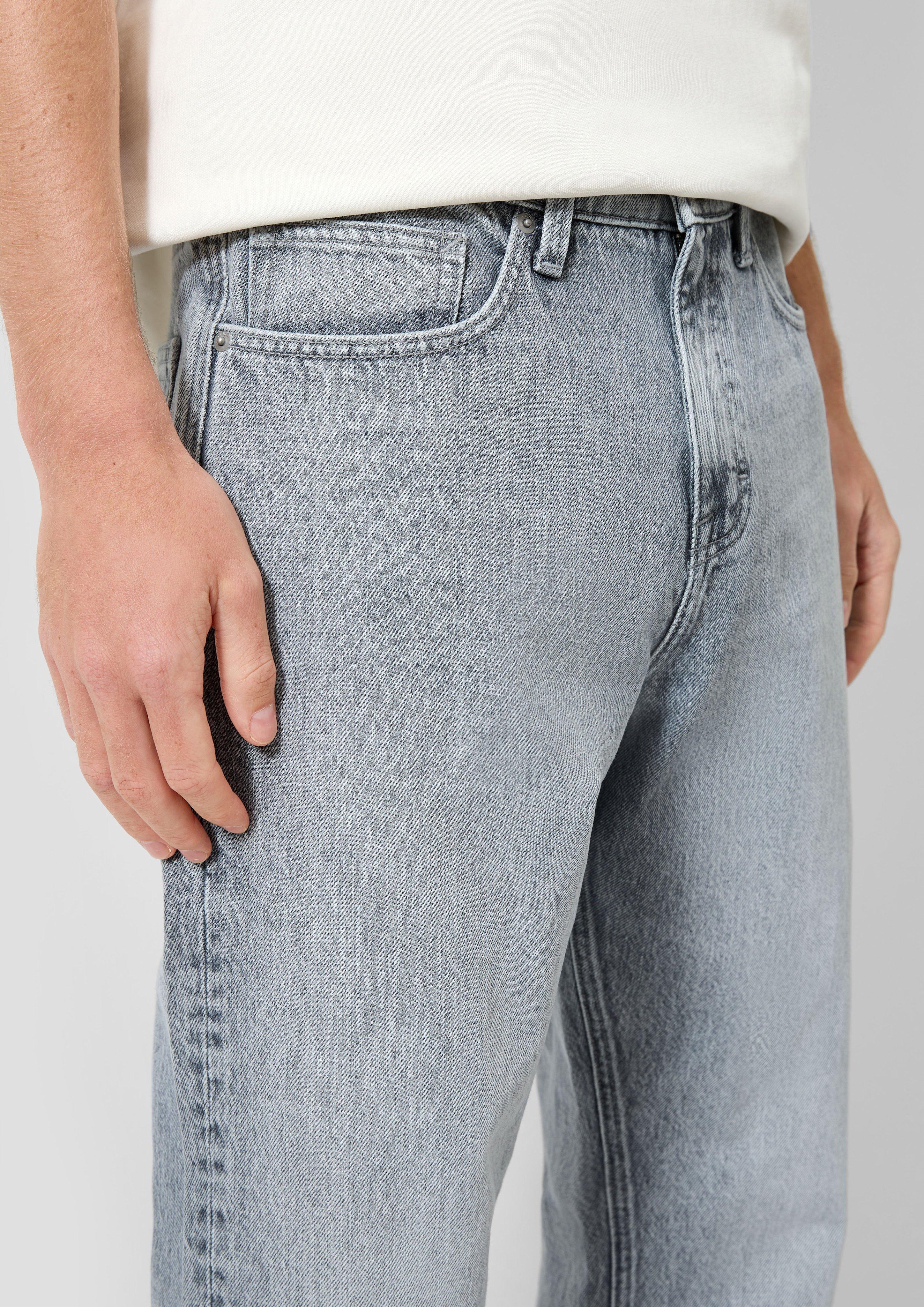 Herren Jeans-Hose in grau von QS