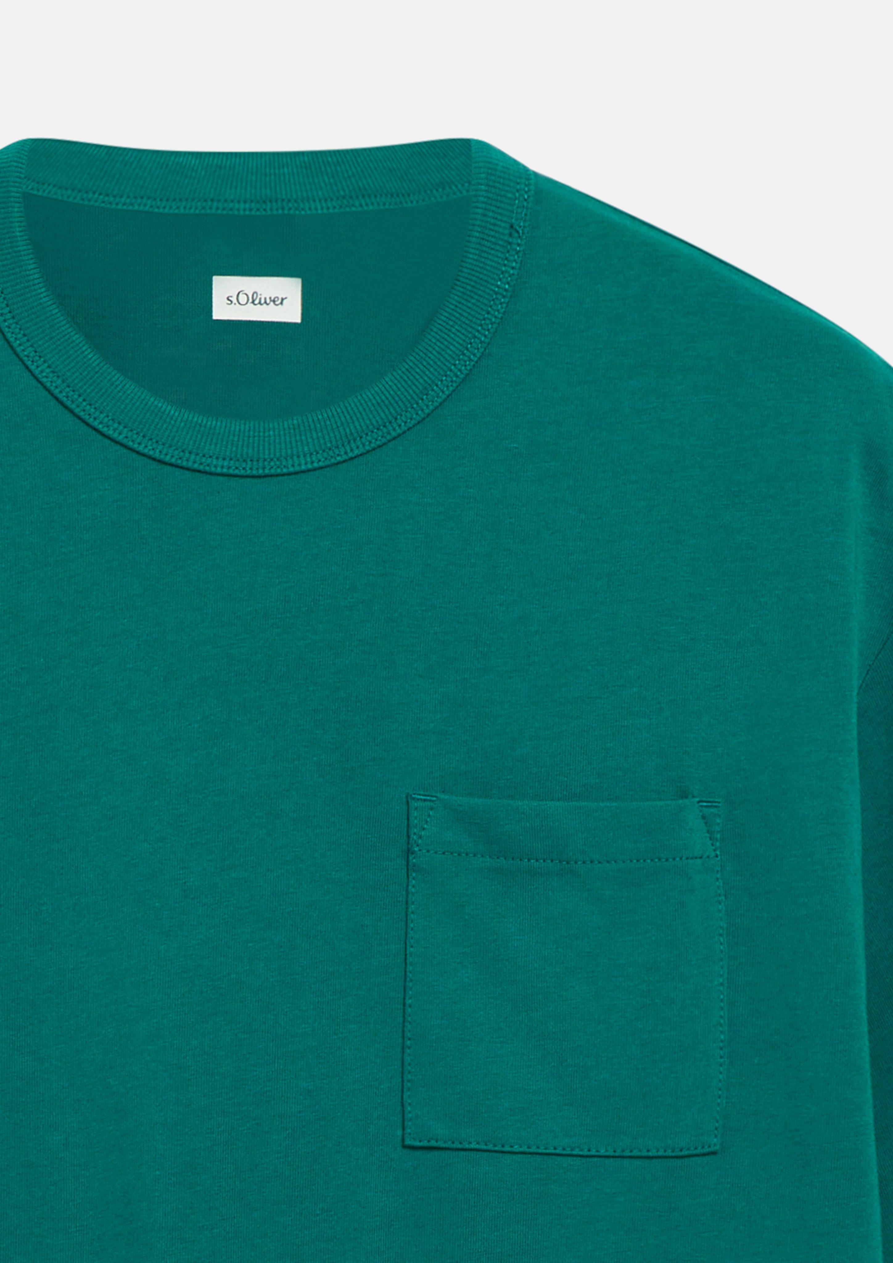 Heren T-shirt van zware jersey met borstzakje in een moderne pasvorm in groen van s.Oliver