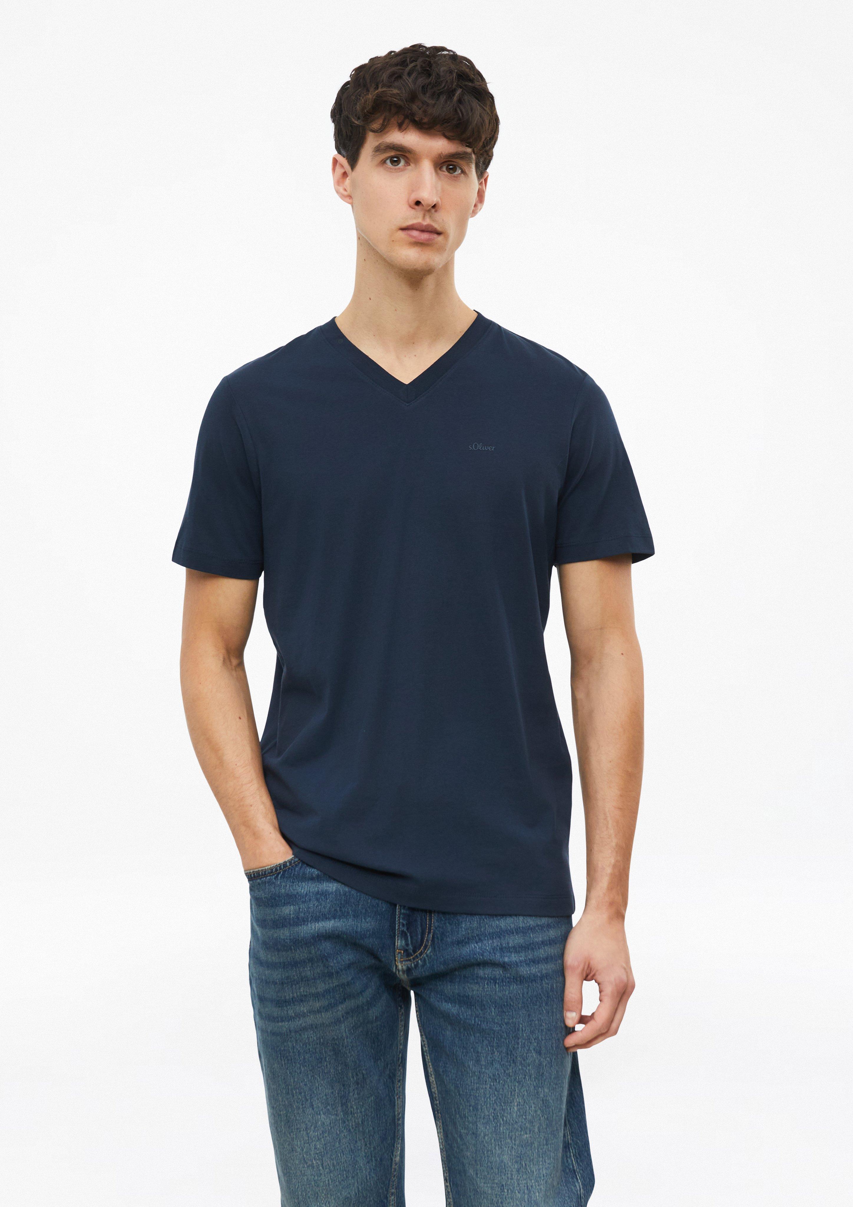 Katoenen T-shirt met V-hals en logo-print in navy van s.Oliver