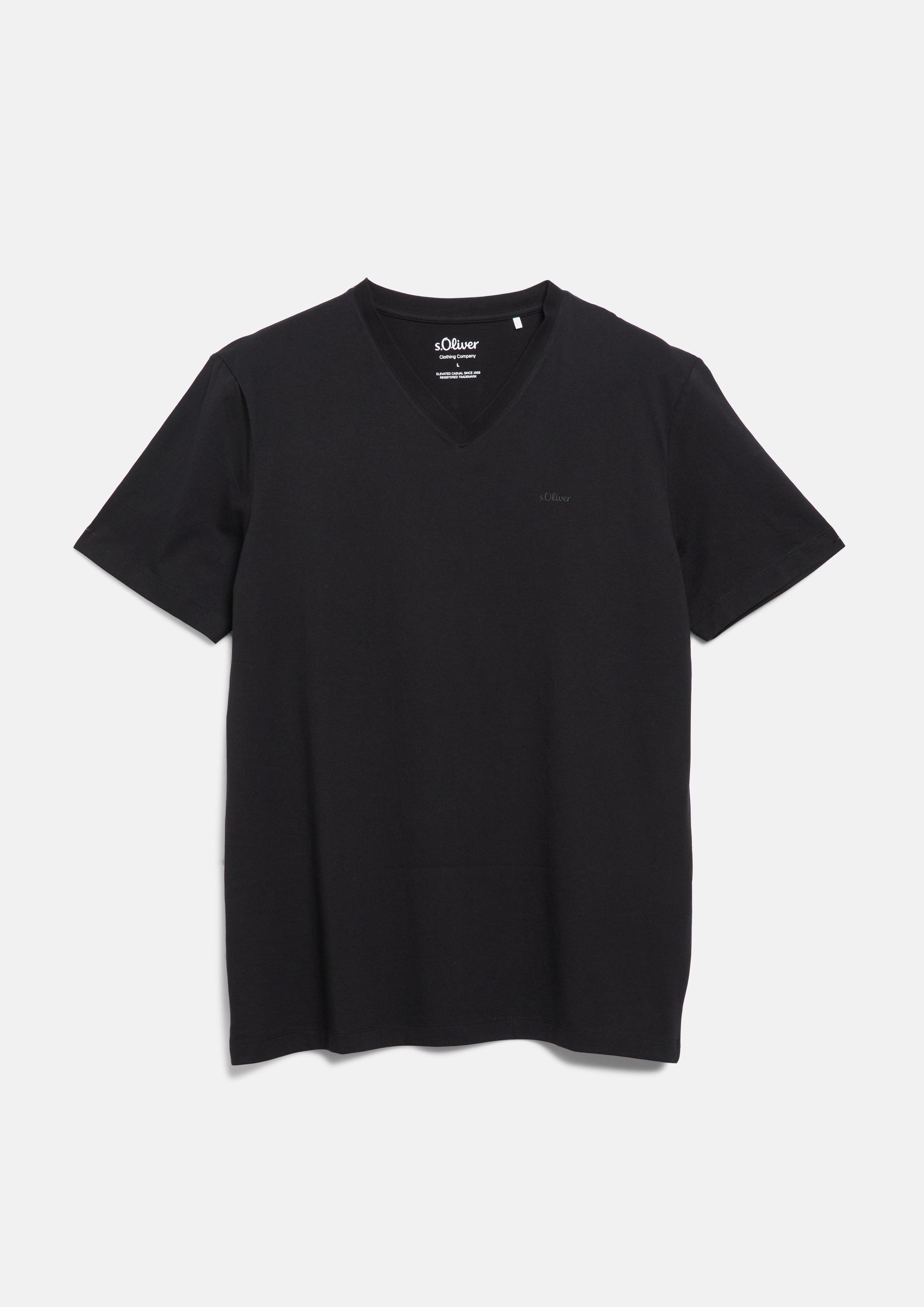 Baumwoll-T-Shirt mit V-Neck und Logo-Print in Farbe schwarz von s.Oliver