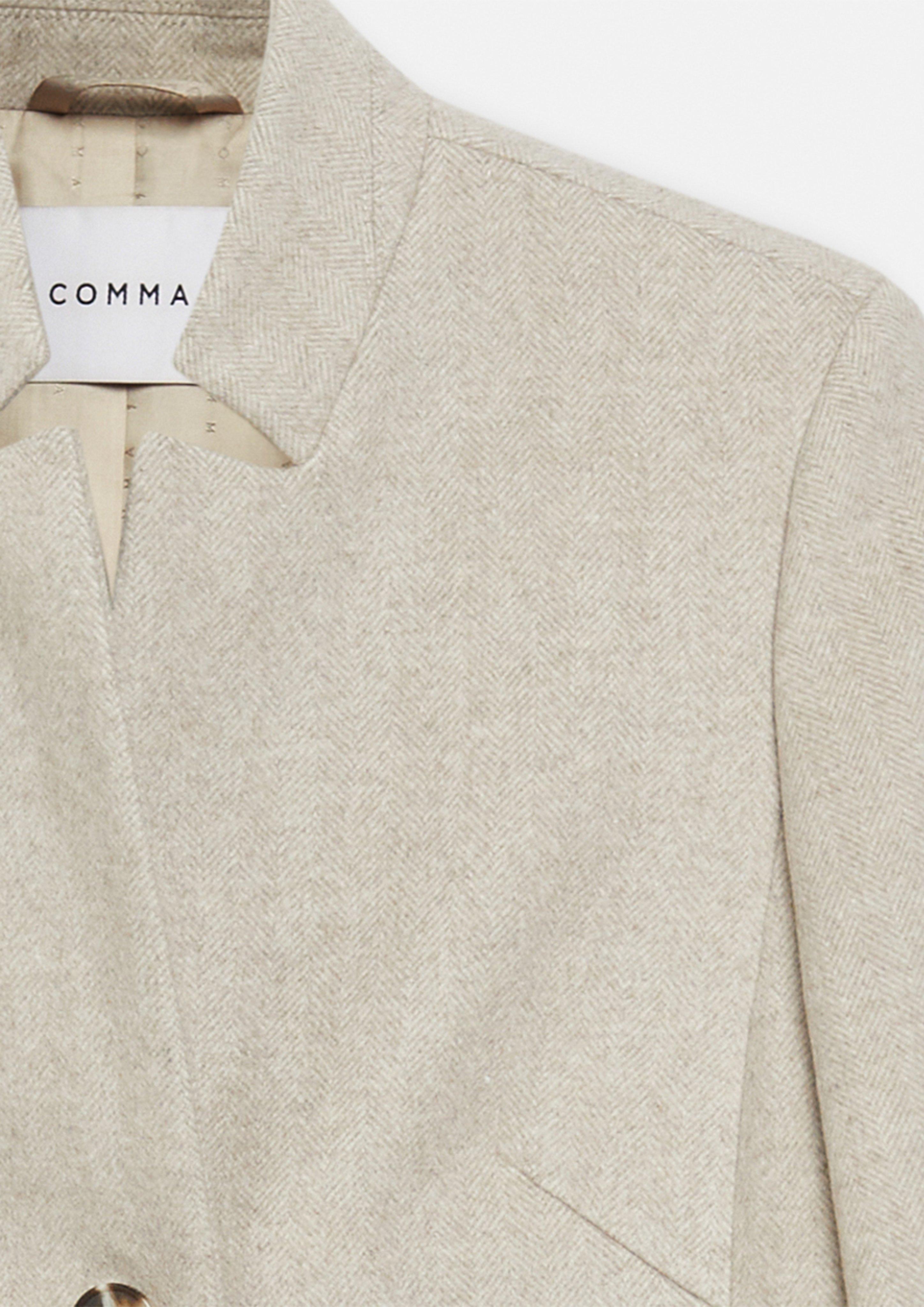 Taillierter Blazer-Mantel mit dezentem Herringbone-Muster in beige von COMMA