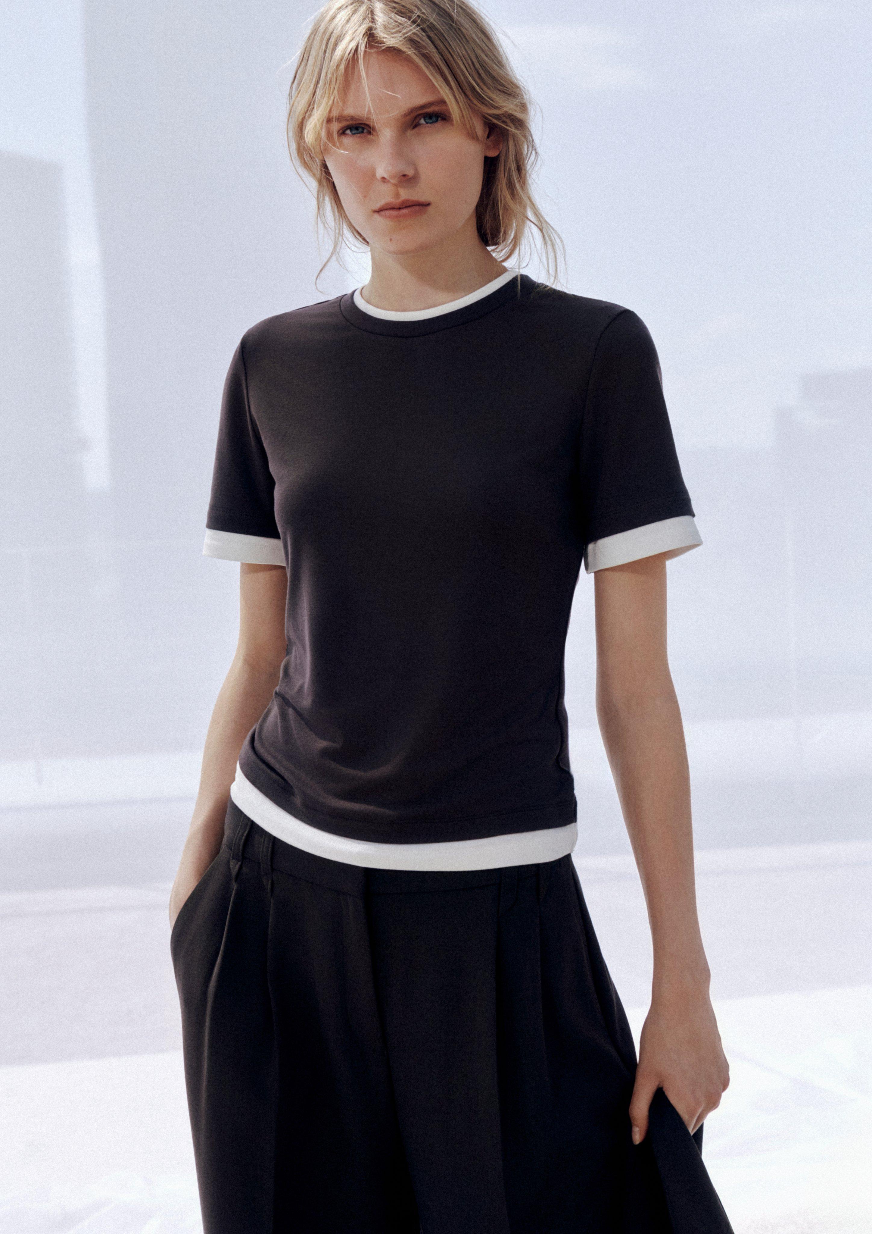 T-Shirt in braun von COMMA