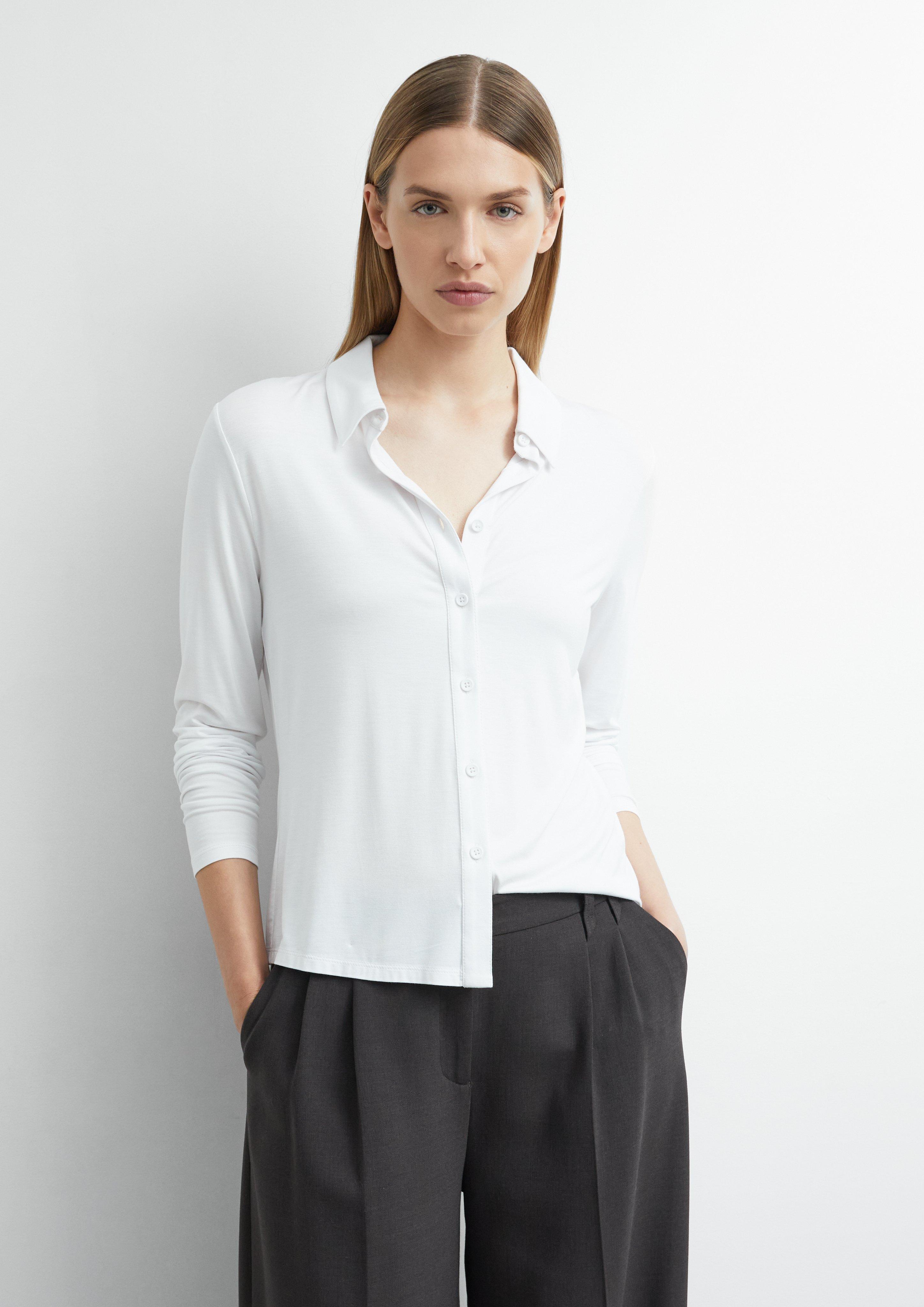 Chemisier en jersey à col chemise en blanc de COMMA