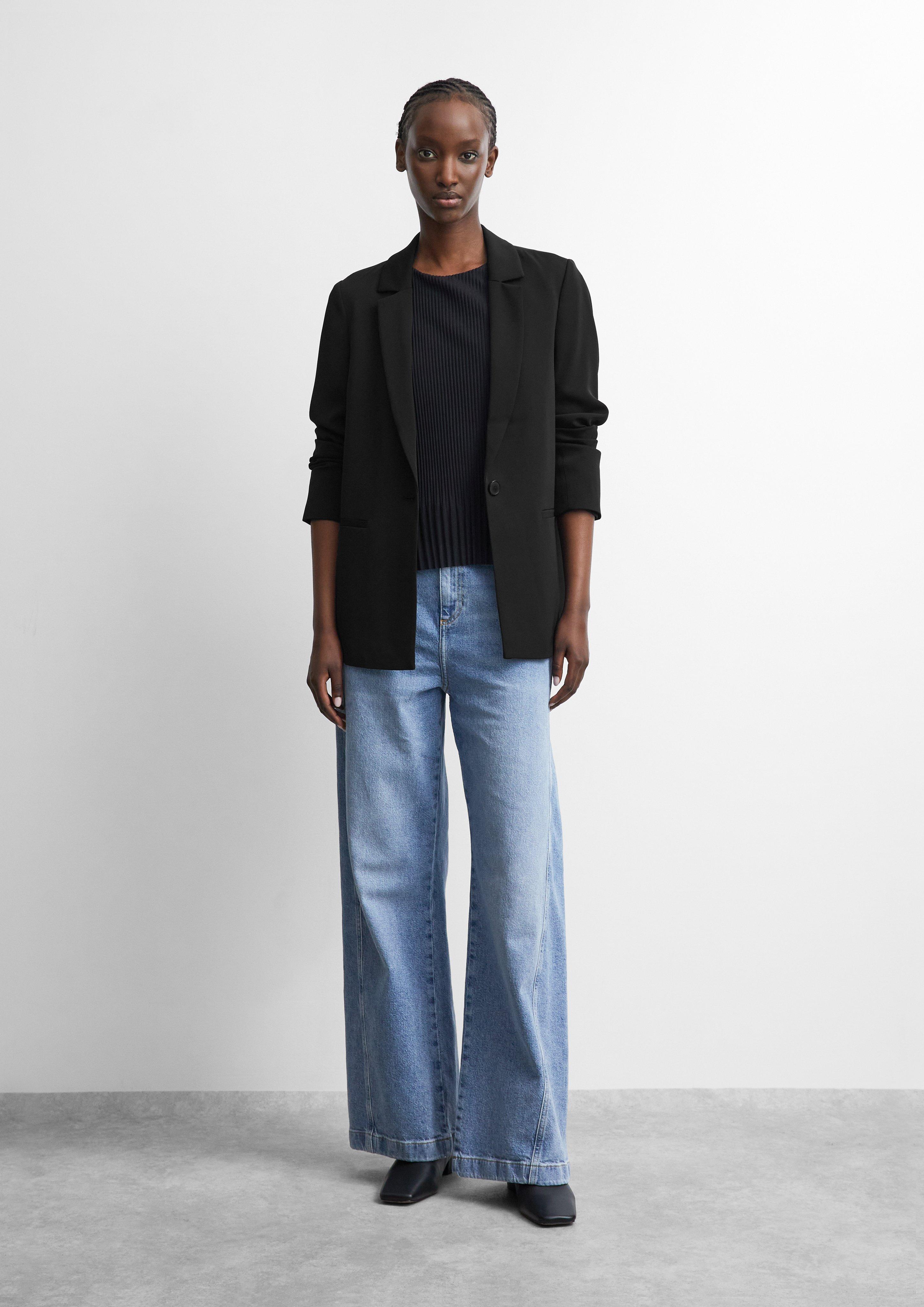 Plissiertes Mesh-Top in schwarz von COMMA