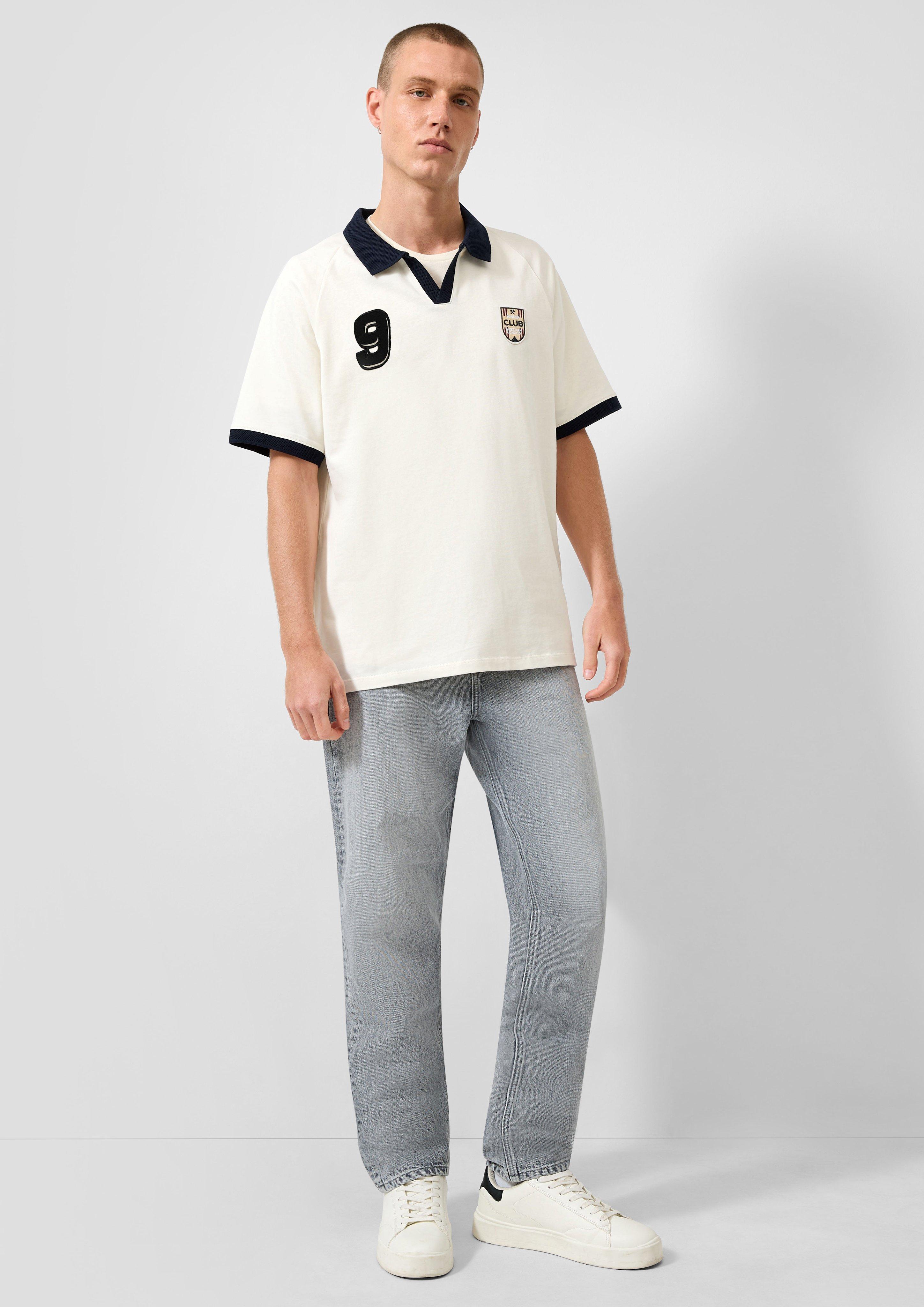 Herren Polo-Shirt im Relaxed Fit mit Artwork in creme von QS