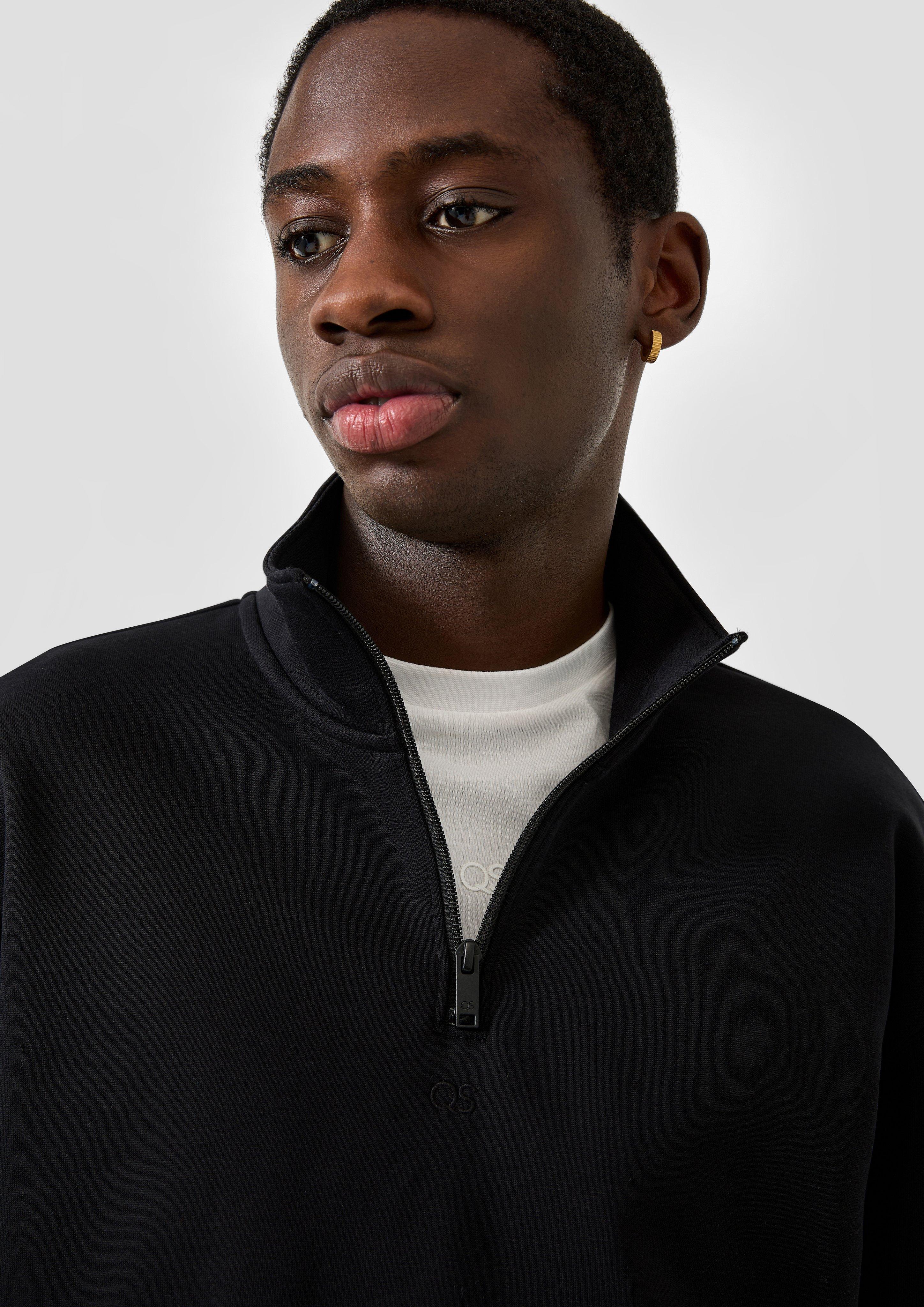 Hommes Sweat-shirt avec logo brodé en noir de QS