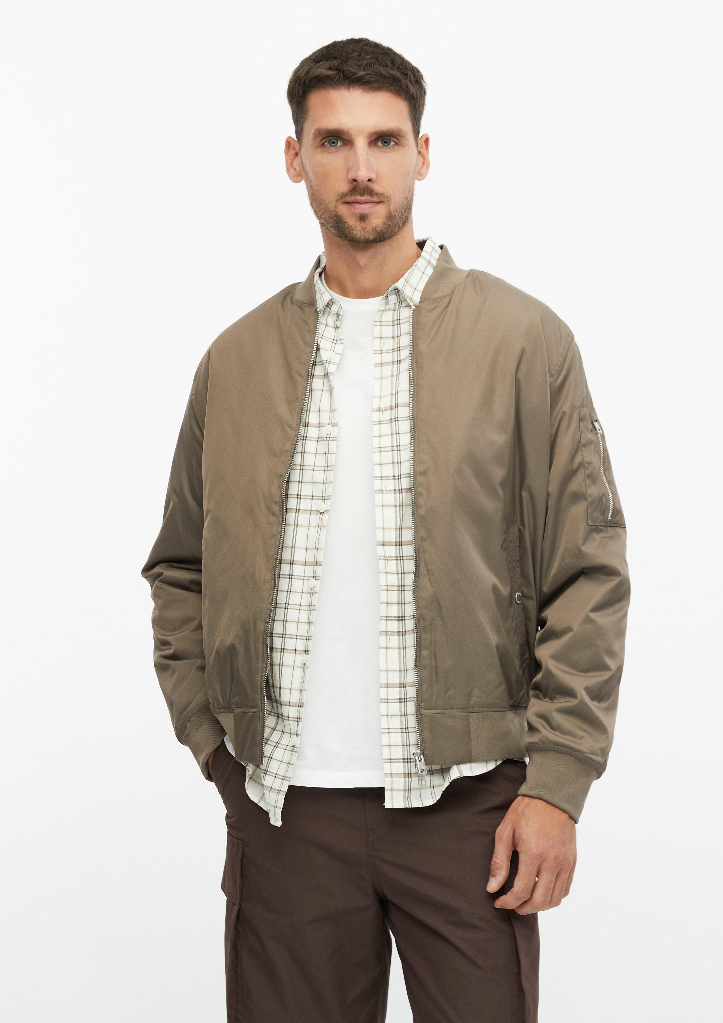Blouson en nylon avec détails zippés en brun de s.Oliver