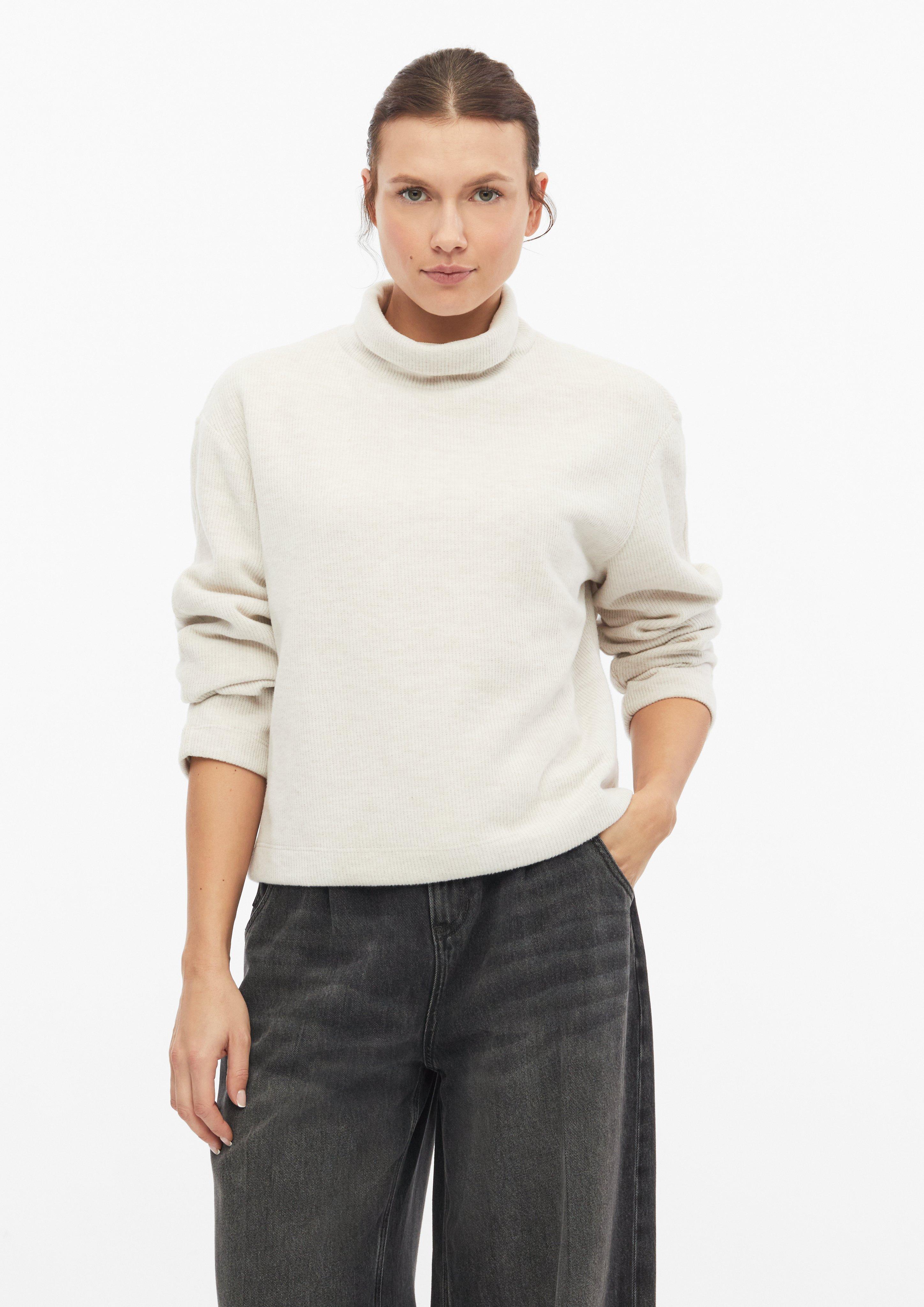Sweat-shirt doux à col montant en beige clair de s.Oliver