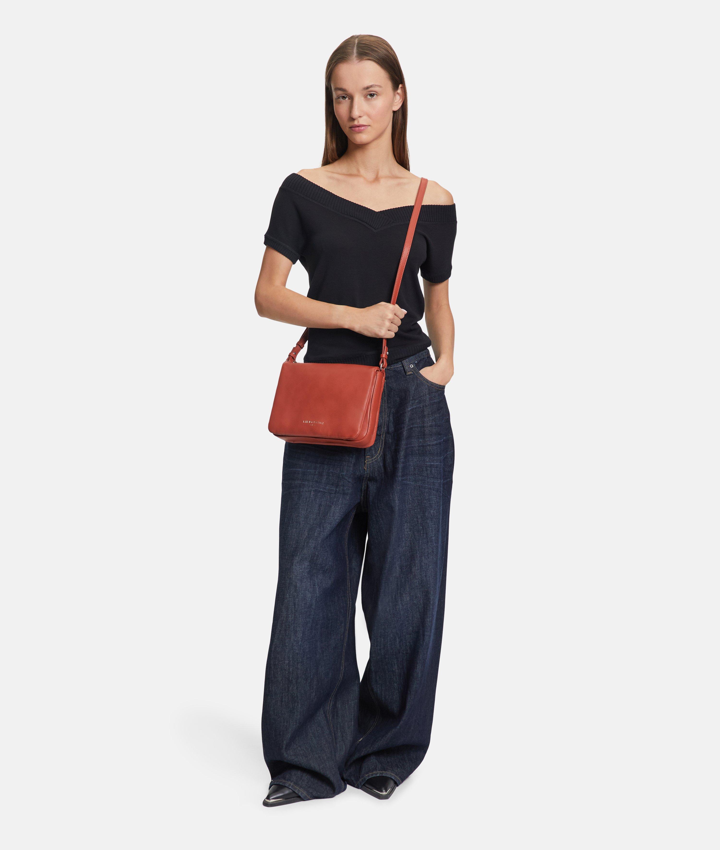 LIEBESKIND BERLIN Crossbody