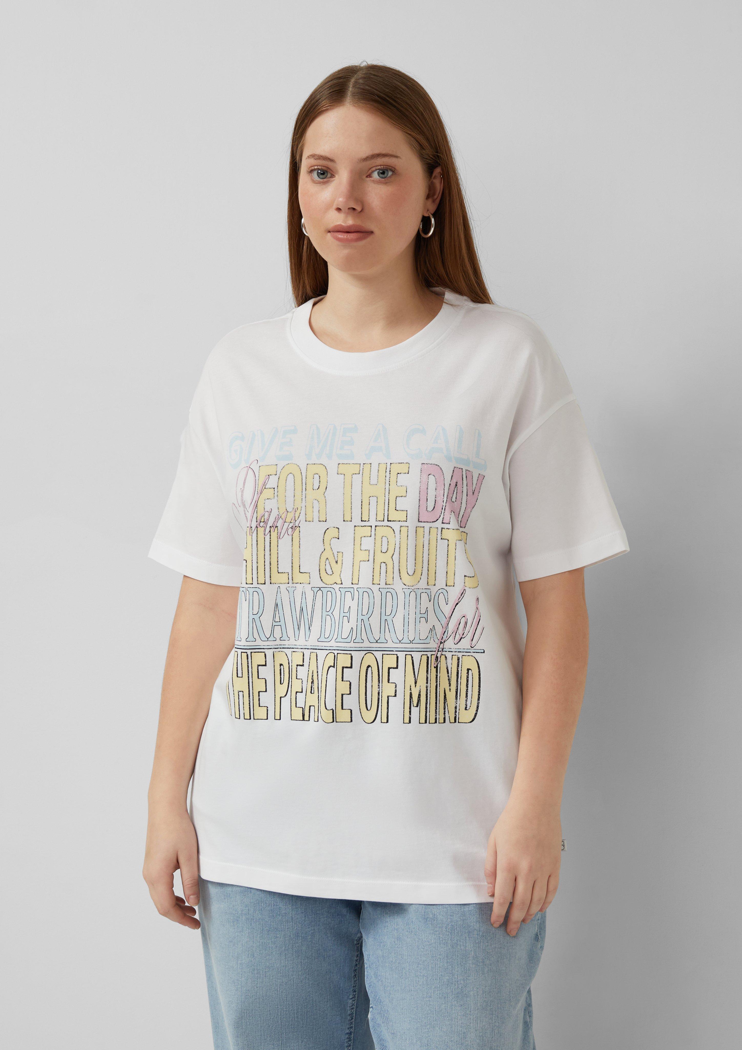 T-Shirt in 01D0 & 11D0