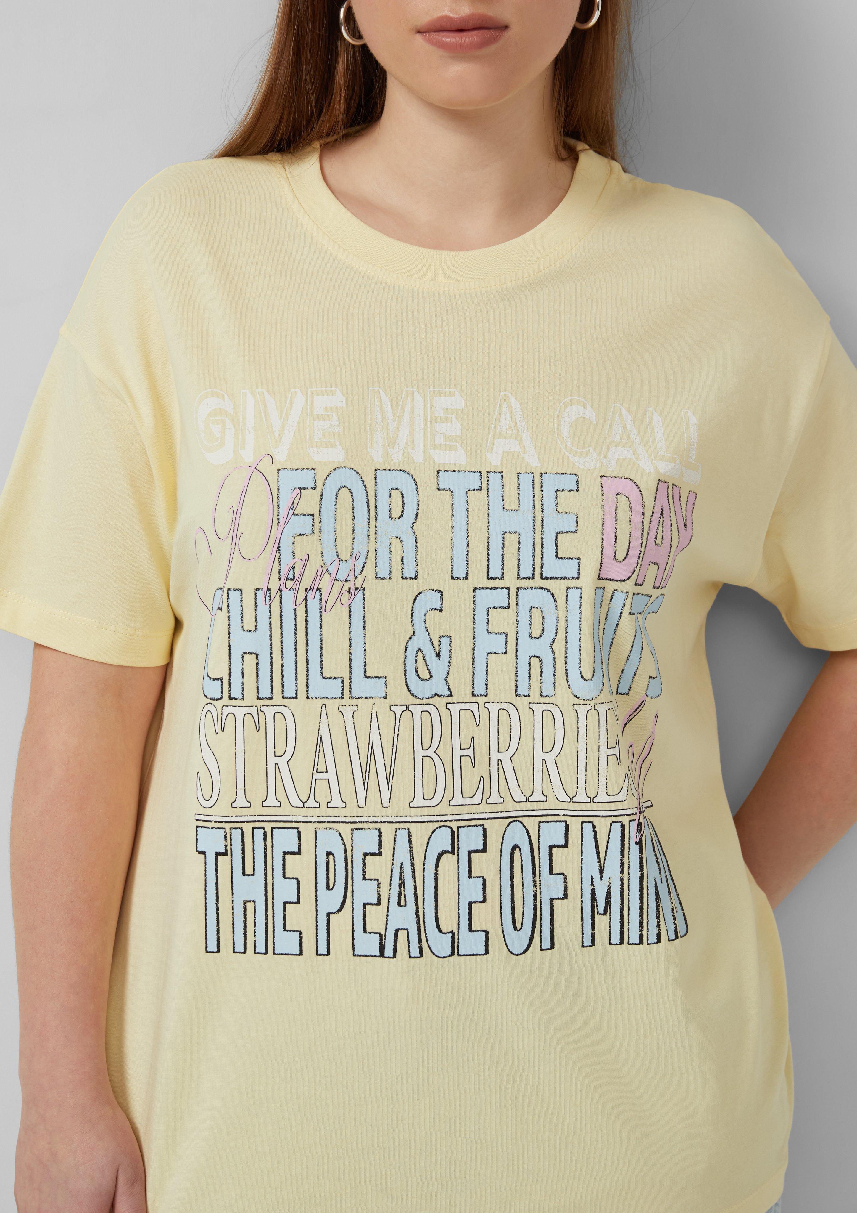 T-Shirt in 11D0 & 01D0