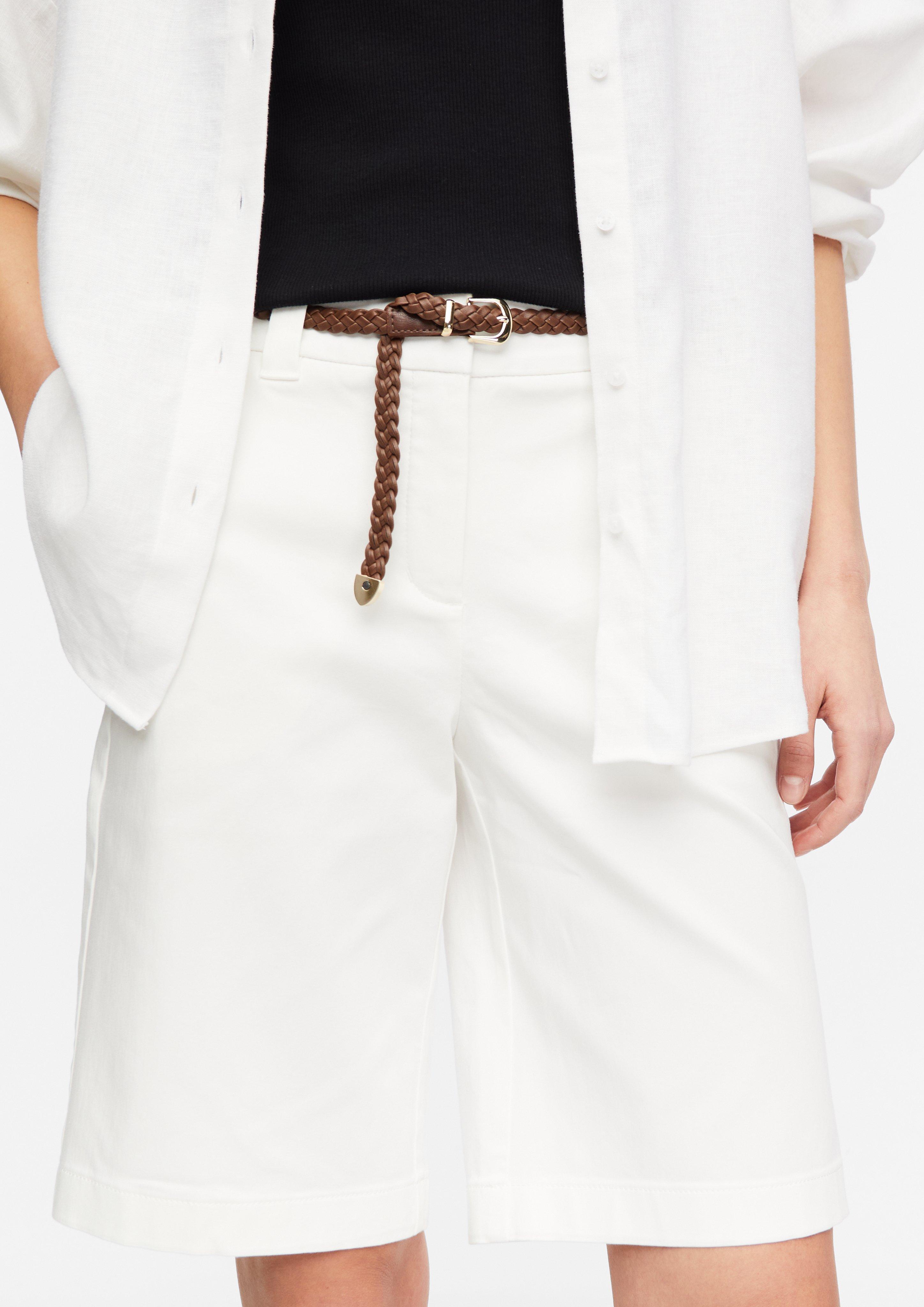 Bermuda mit Flechtgürtel in  von COMMA