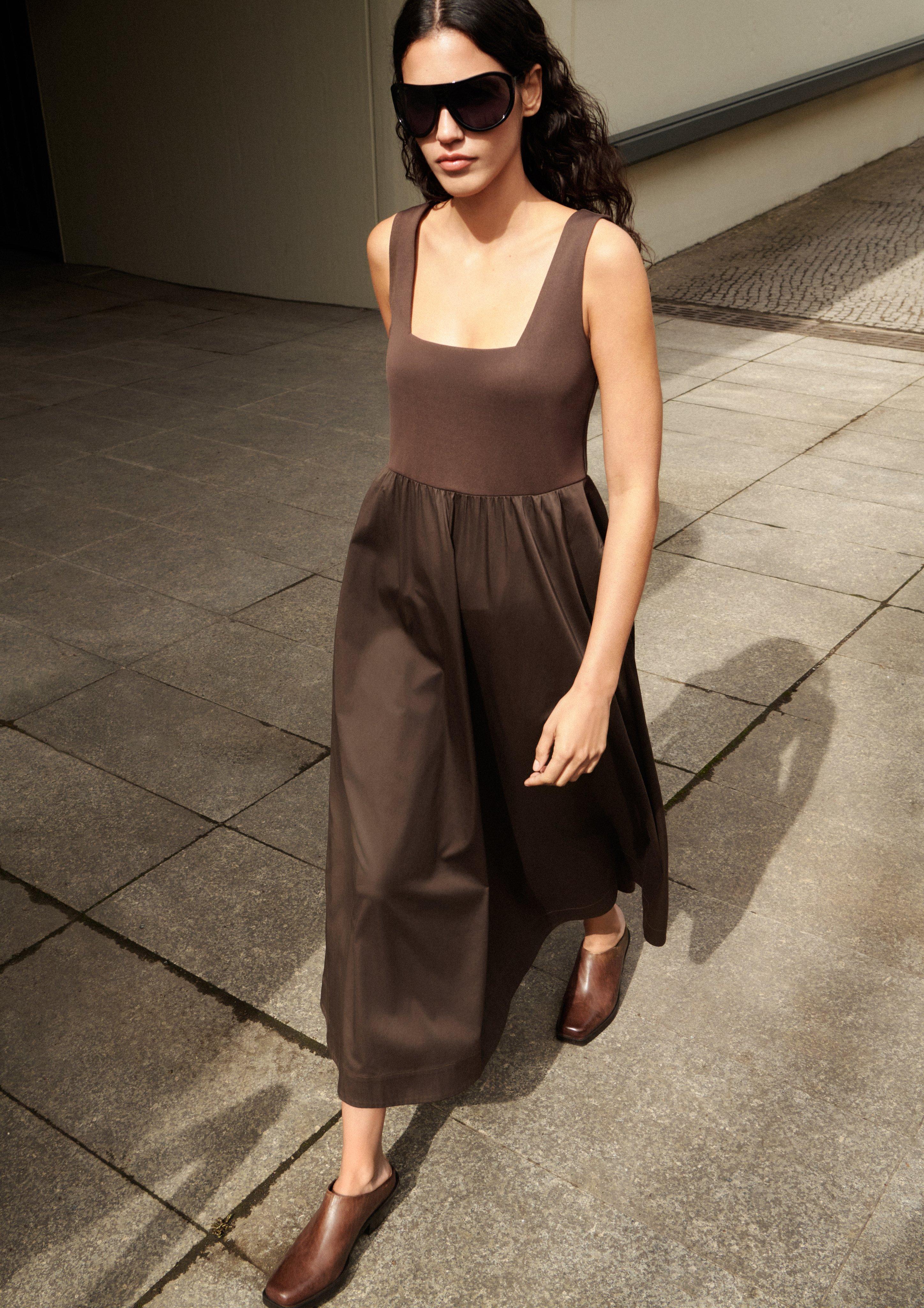 Kleid im Fabricmix mit Popeline-Rock und Eingrifftaschen in  von COMMA