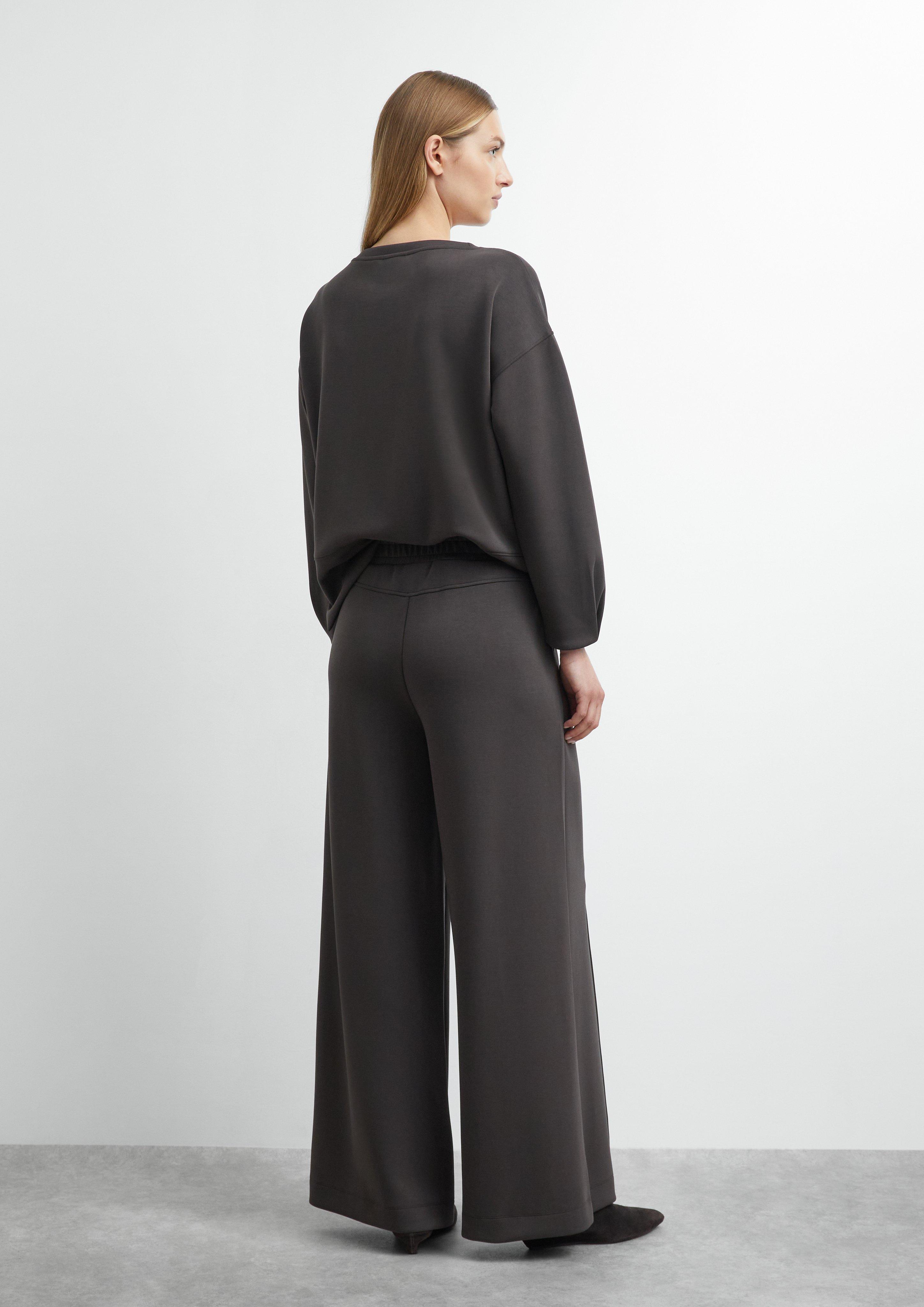 Weiche Schlupfhose mit Wide Leg in braun von COMMA