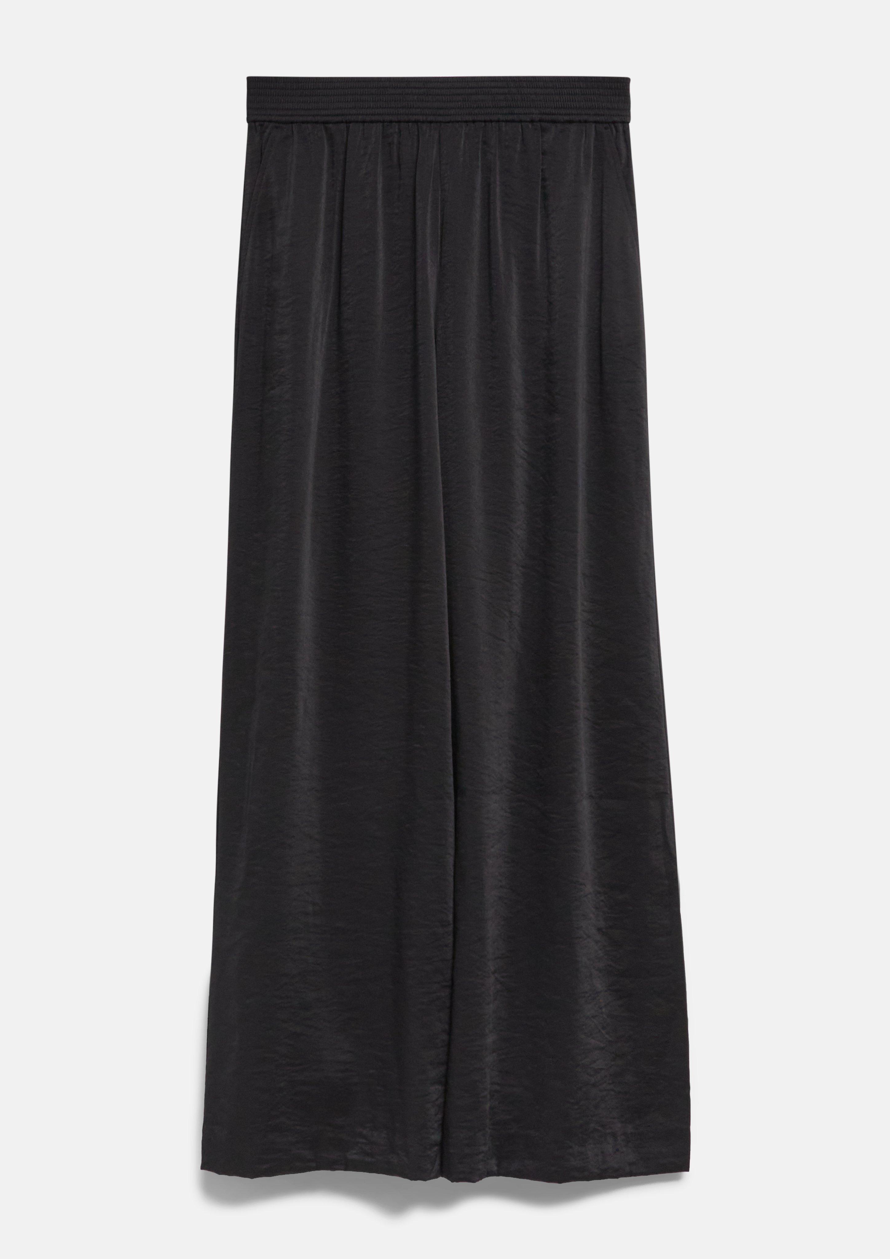 Pantalon en noir de COMMA