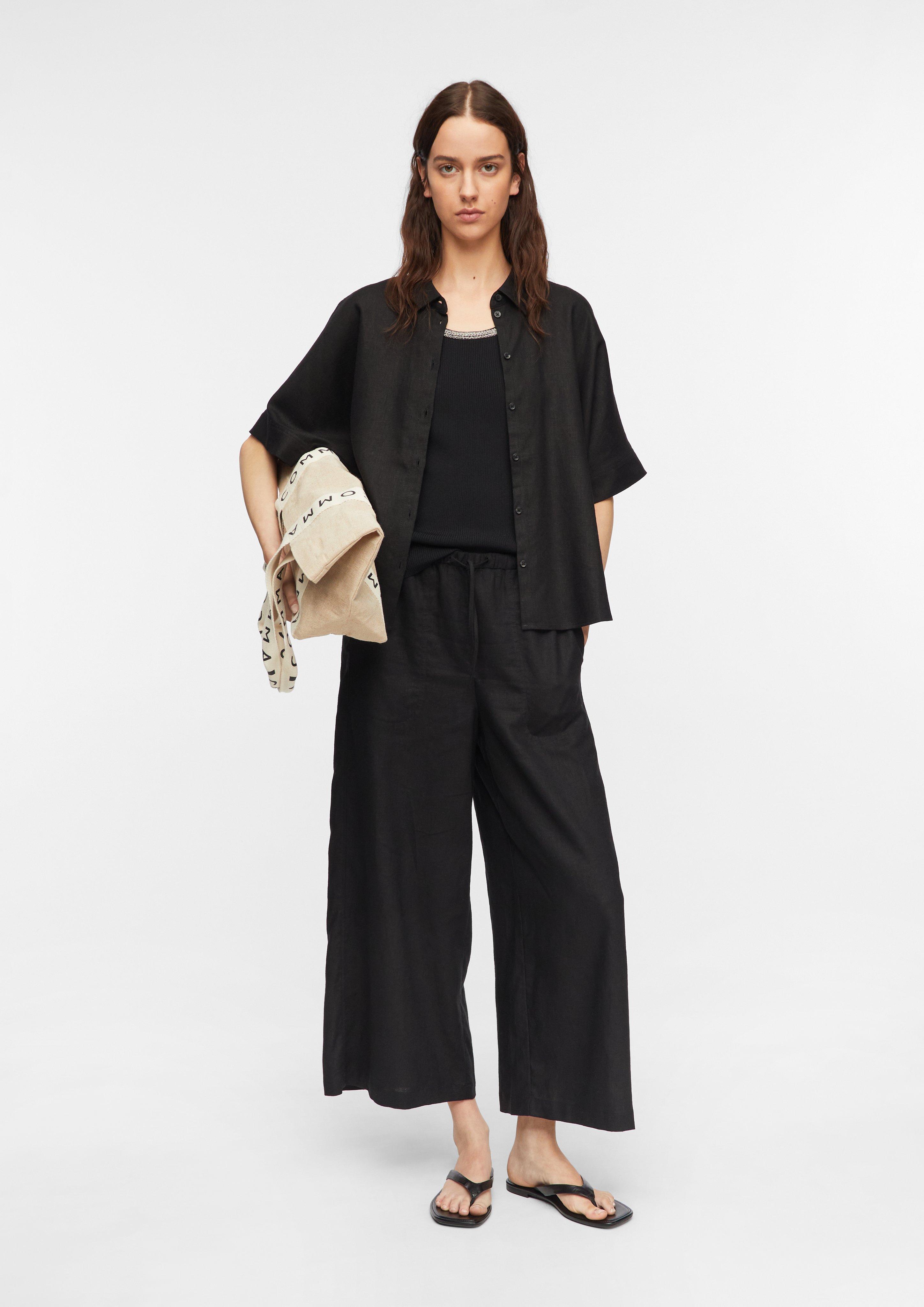 Blouse en noir de COMMA