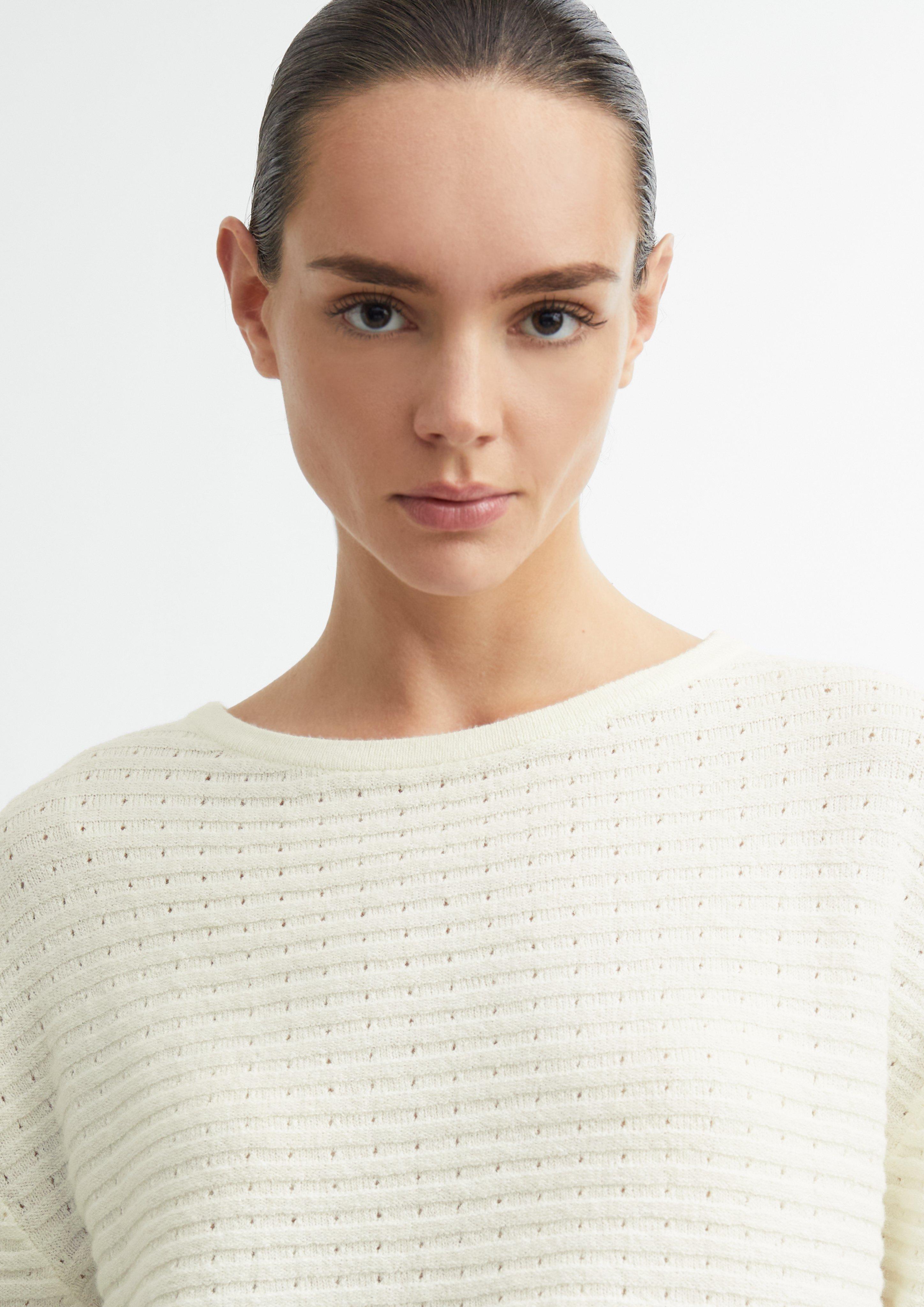 Strukturierter Pullover aus softem Baumwollmix in creme von COMMA