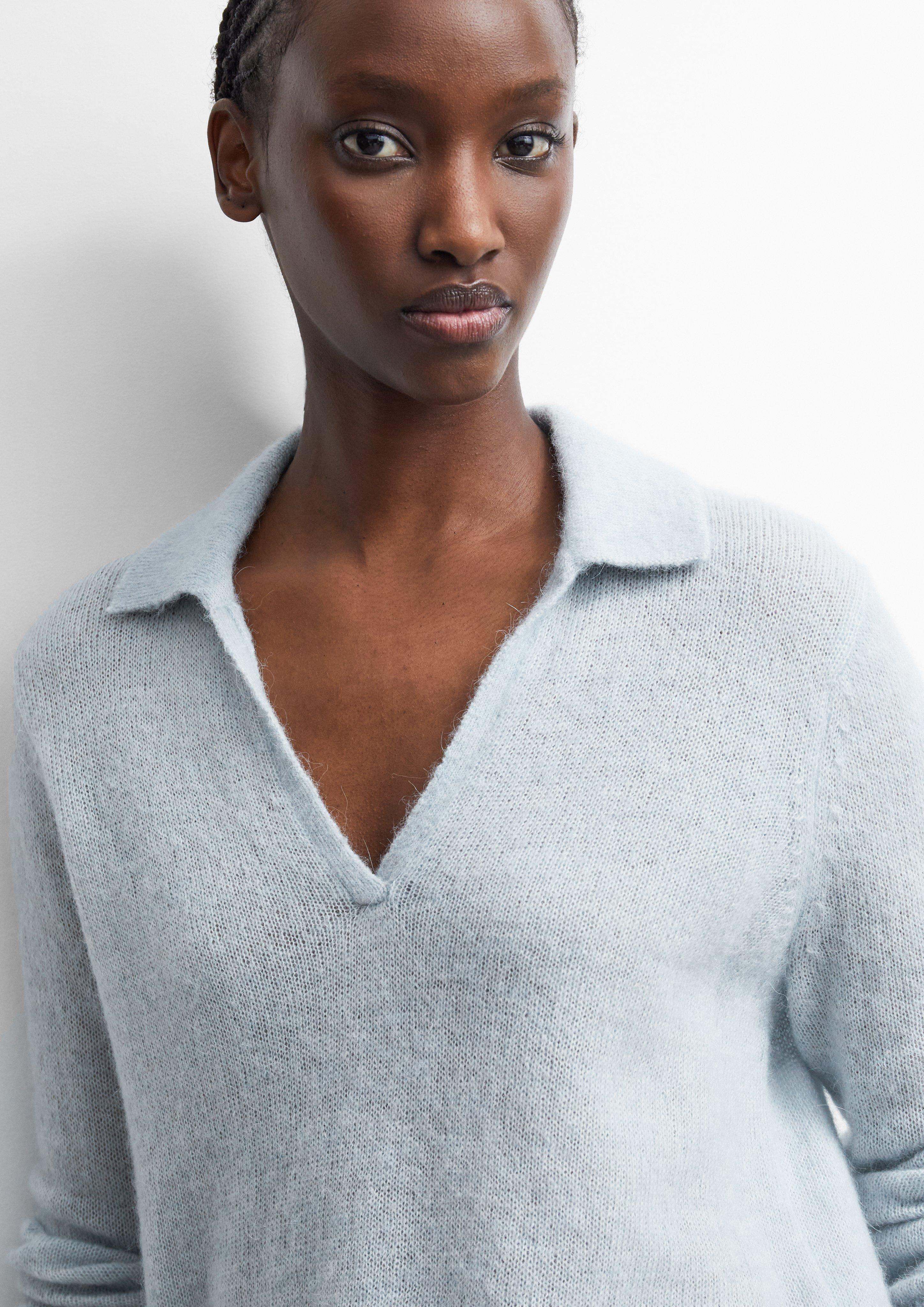 Leichter Alpakamix-Pullover mit Kragen in blau von COMMA