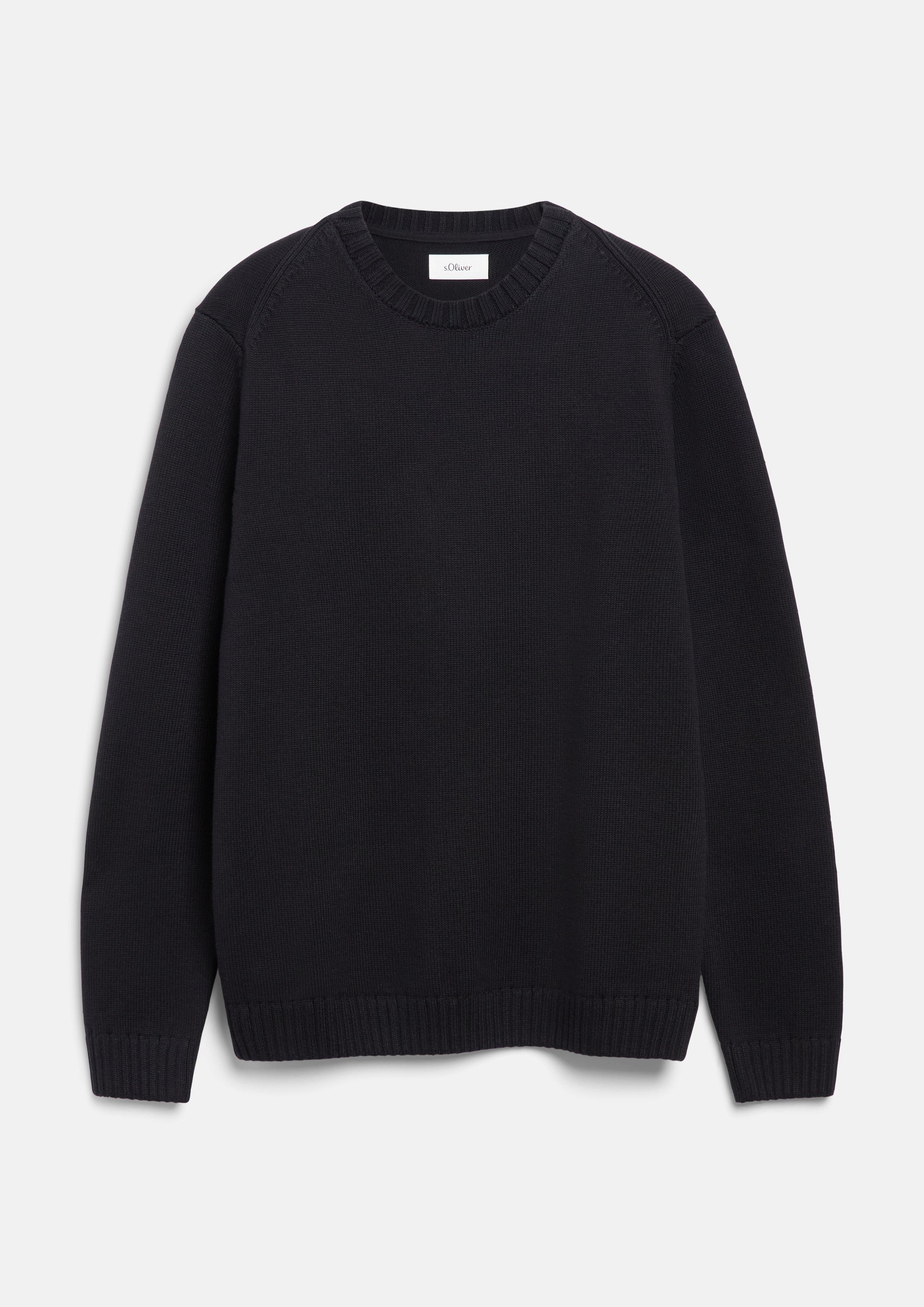 Knitted pullover in black by s.Oliver