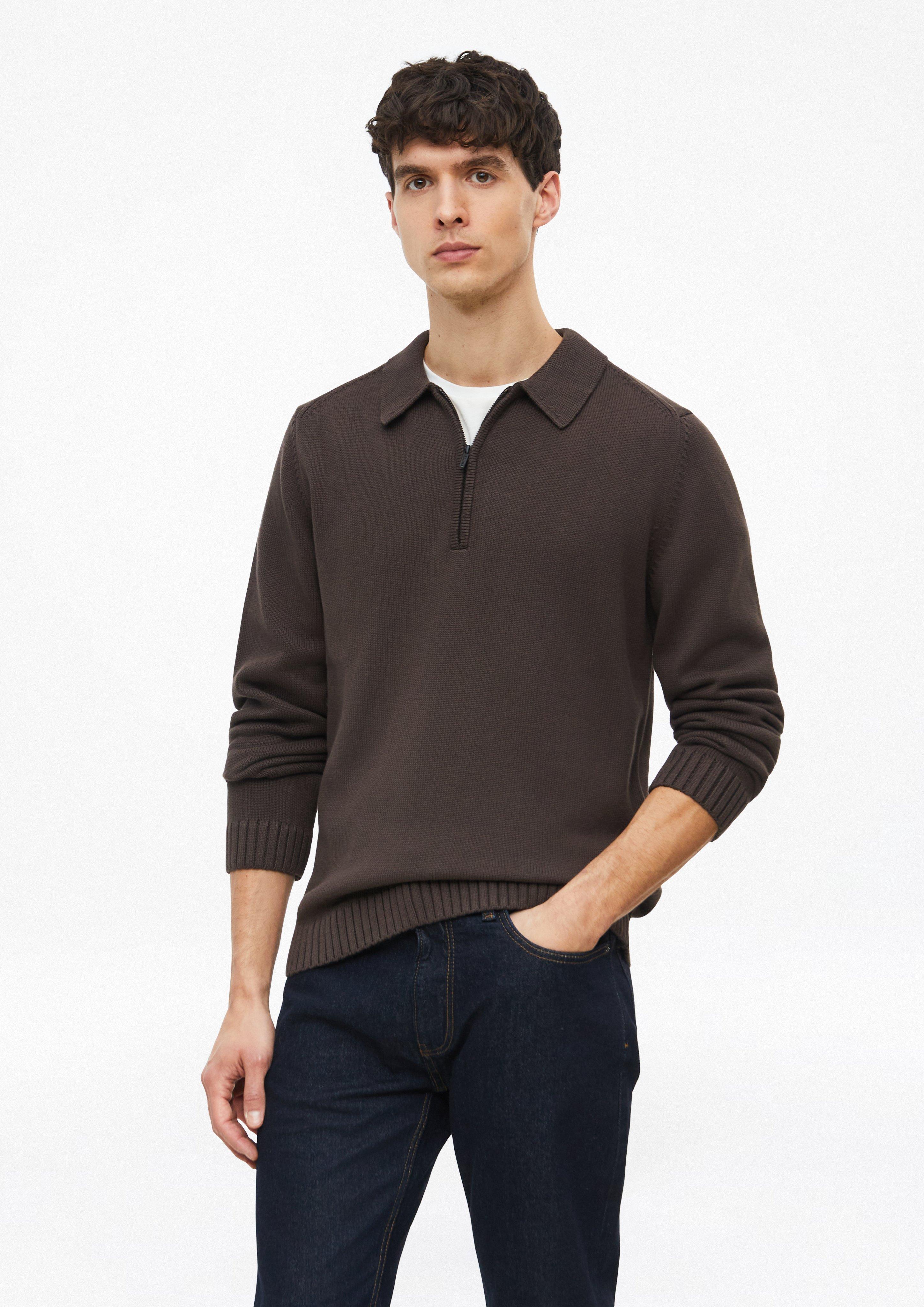 Gestricktes Zip-Polo aus 100% Baumwolle in Farbe dunkelbraun von s.Oliver