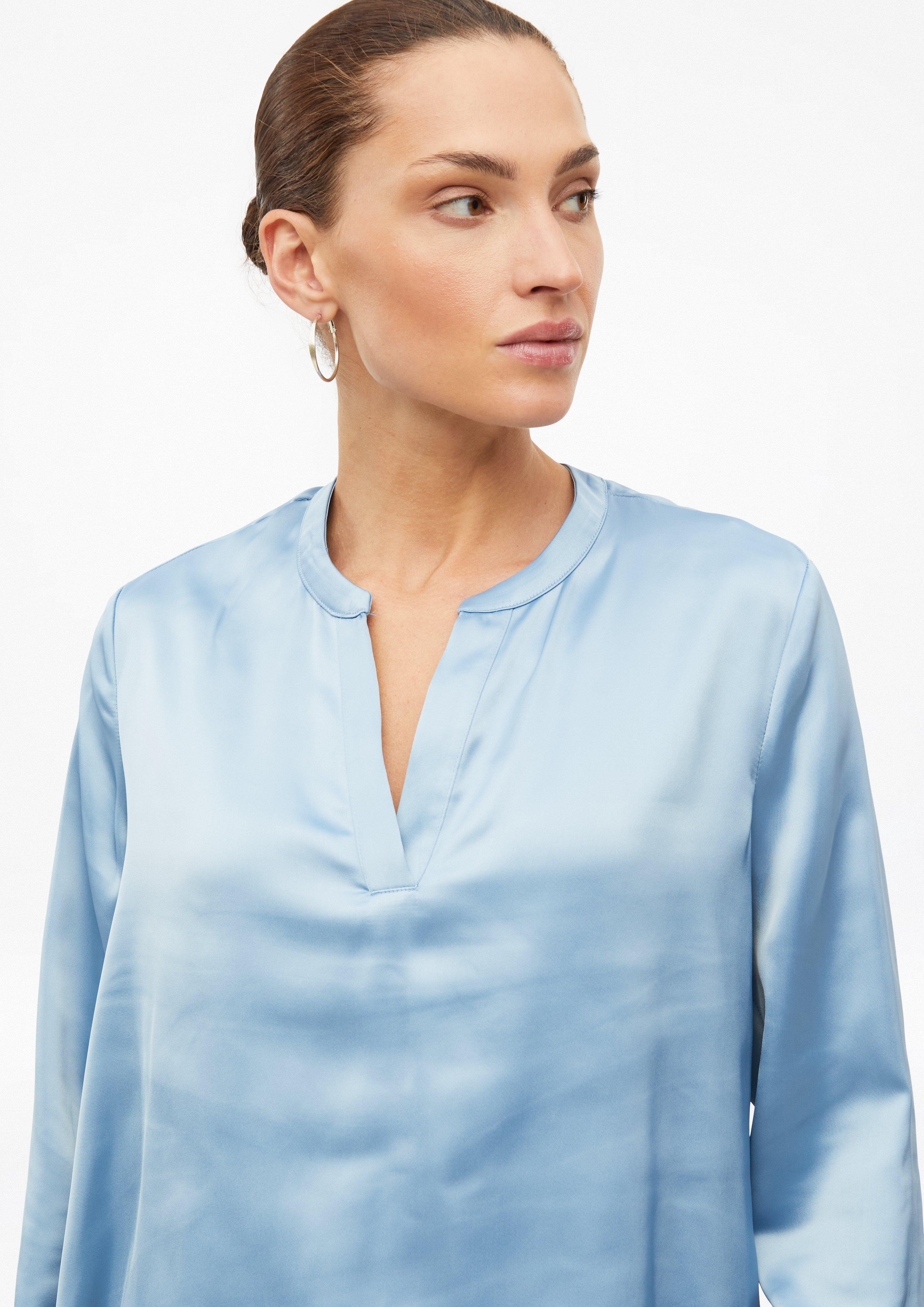 Damen Satinbluse mit Tunikaausschnitt in blau von s.Oliver BLACK LABEL