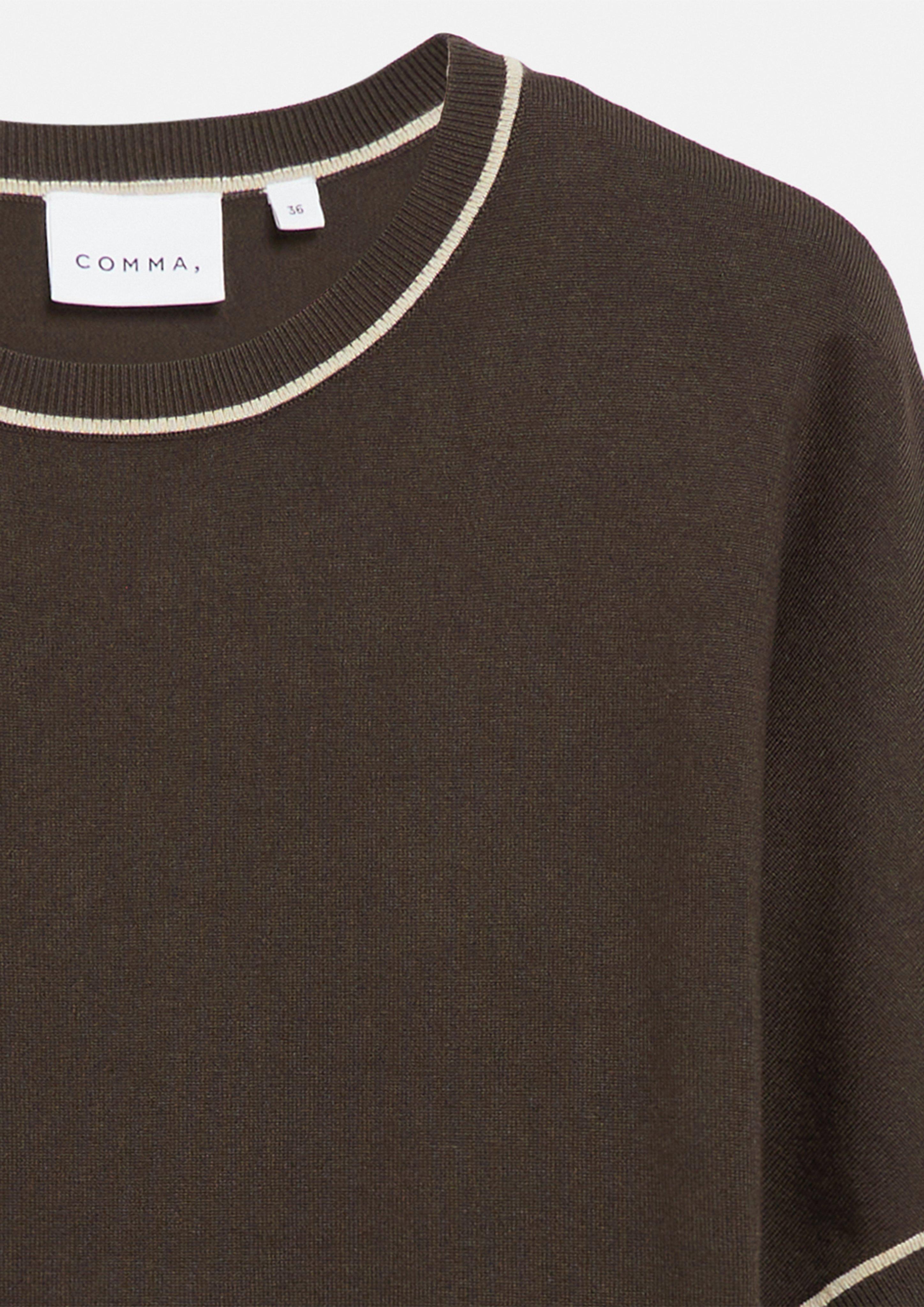 Femmes T-shirt en maille fine avec détails contrastés en brun de comma