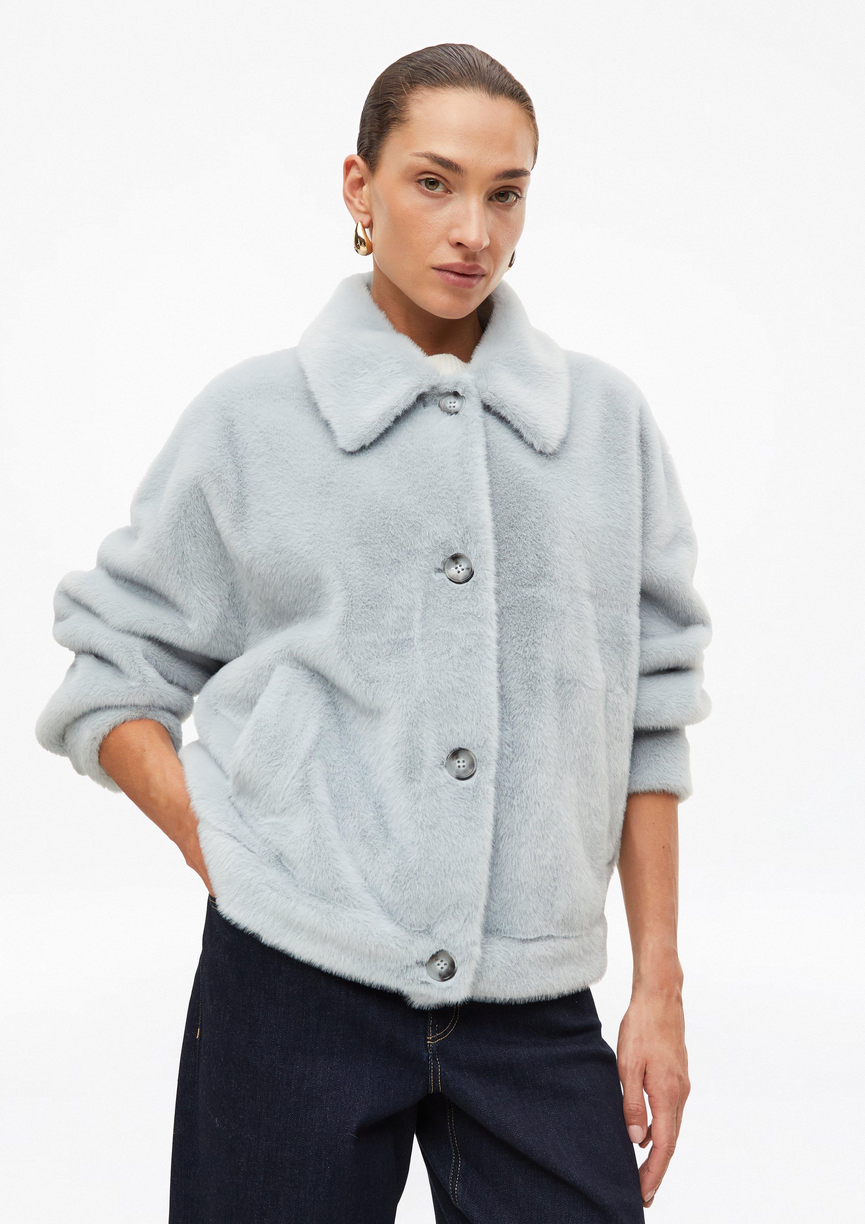 Bunda z imitace kožešiny, střih Relaxed Fit v barvě světle šedá od s.Oliver BLACK LABEL