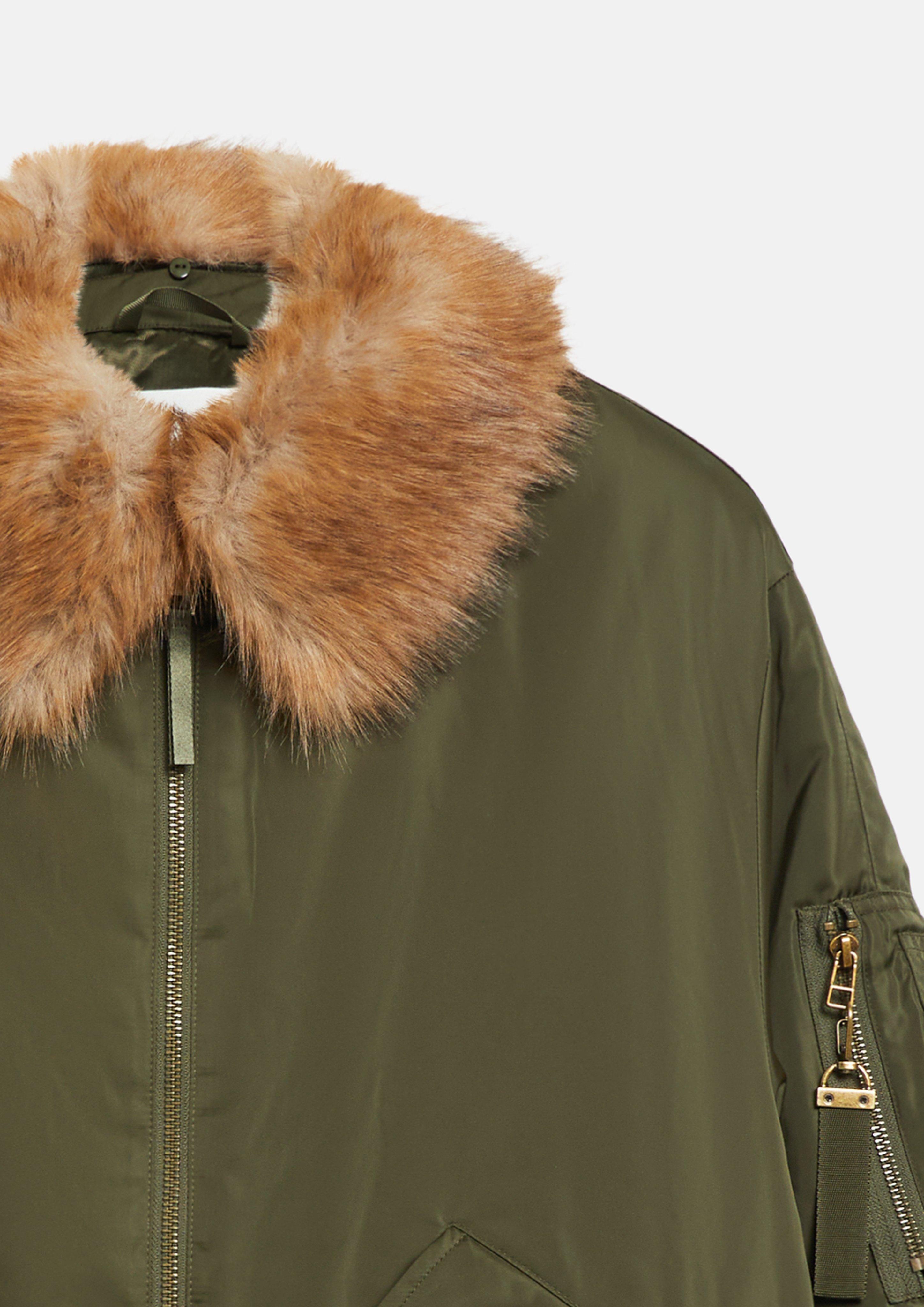 Damen s.Oliver x Heidi Klum: Blouson mit abnehmbarem Fake-Fur-Kragen in olive von s.Oliver