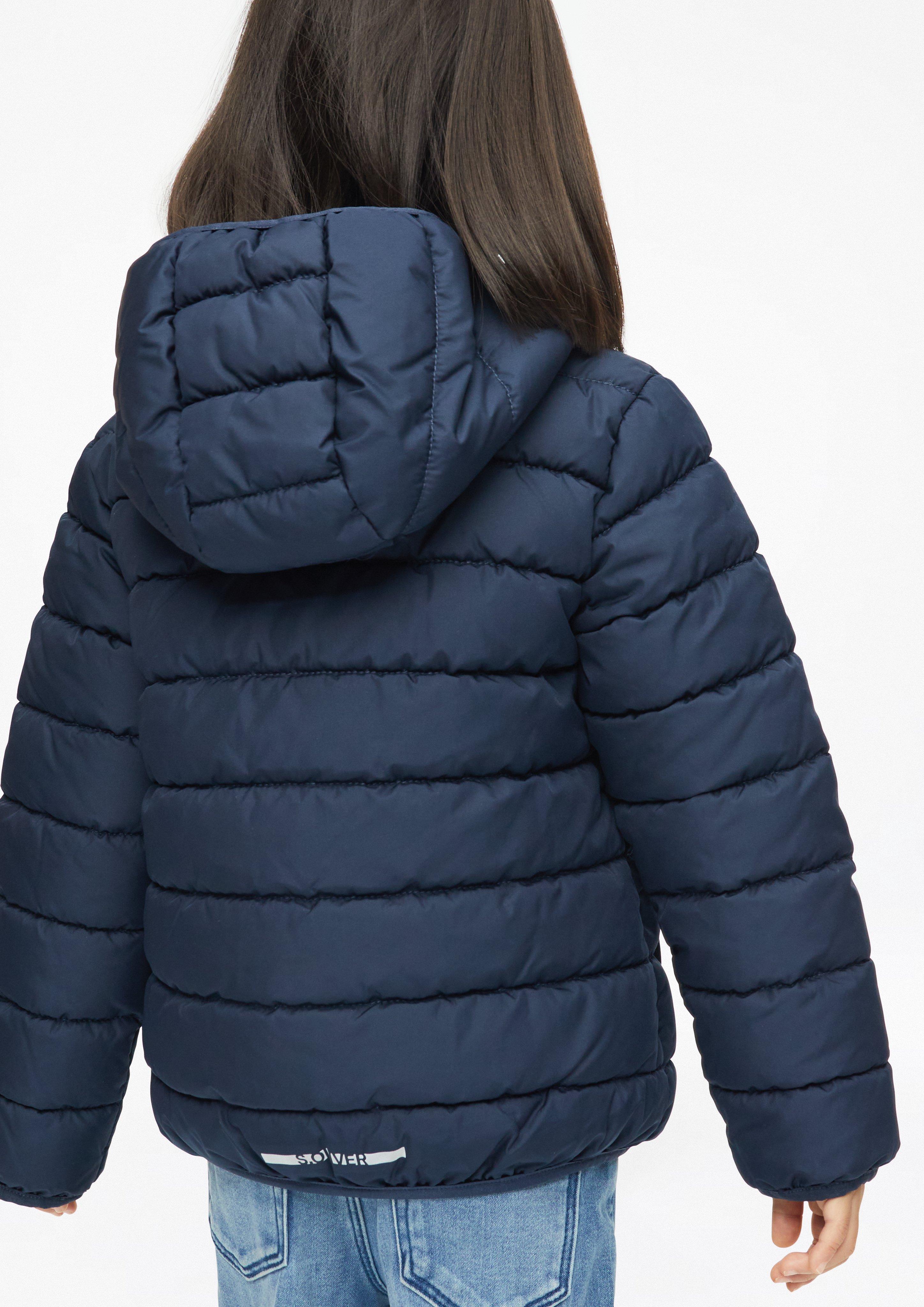Deti Ľahko vatovaná unisex bunda s kapucňou vo farbe modrá od s.Oliver