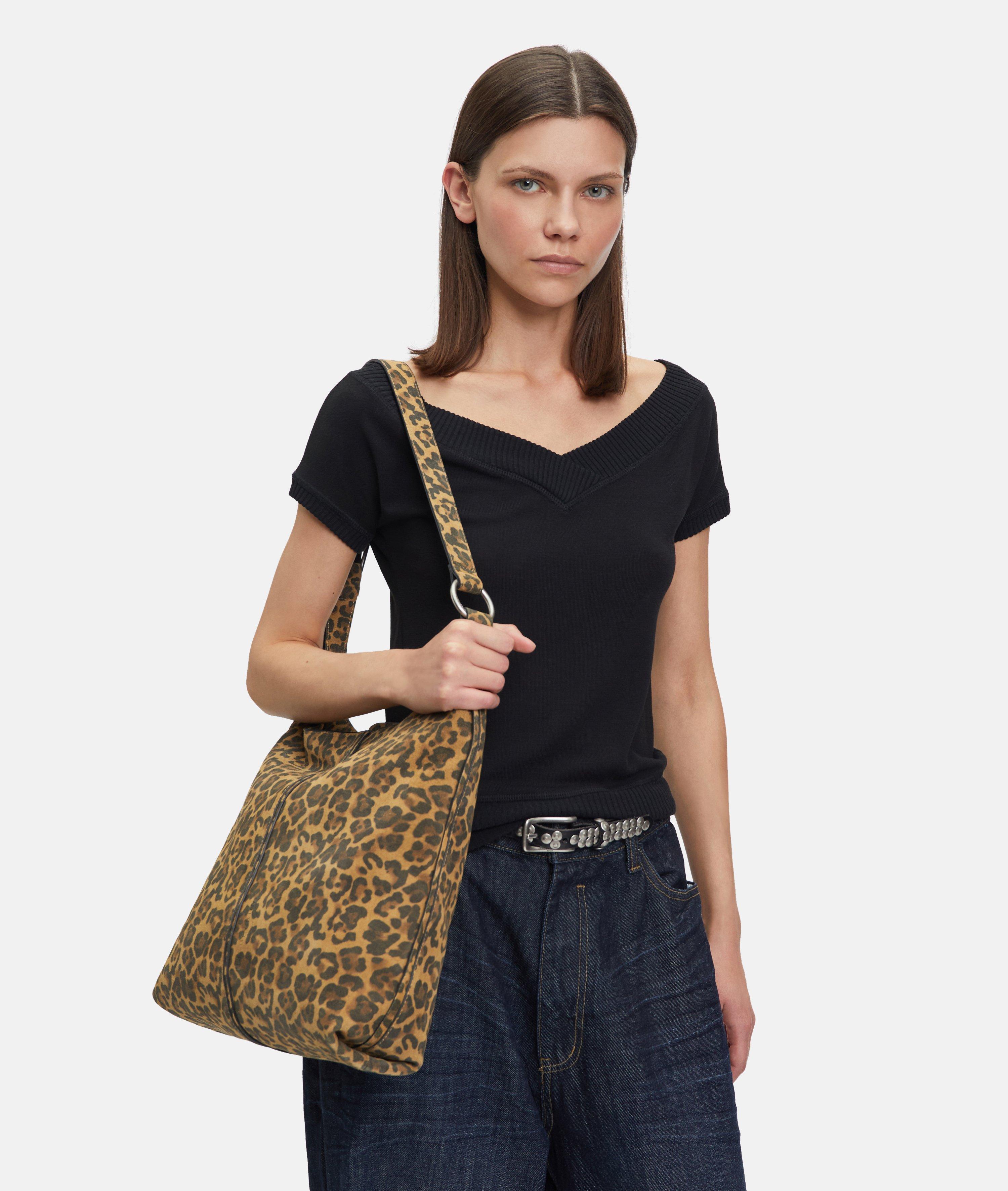 LIEBESKIND BERLIN Leo Demi Hobo M