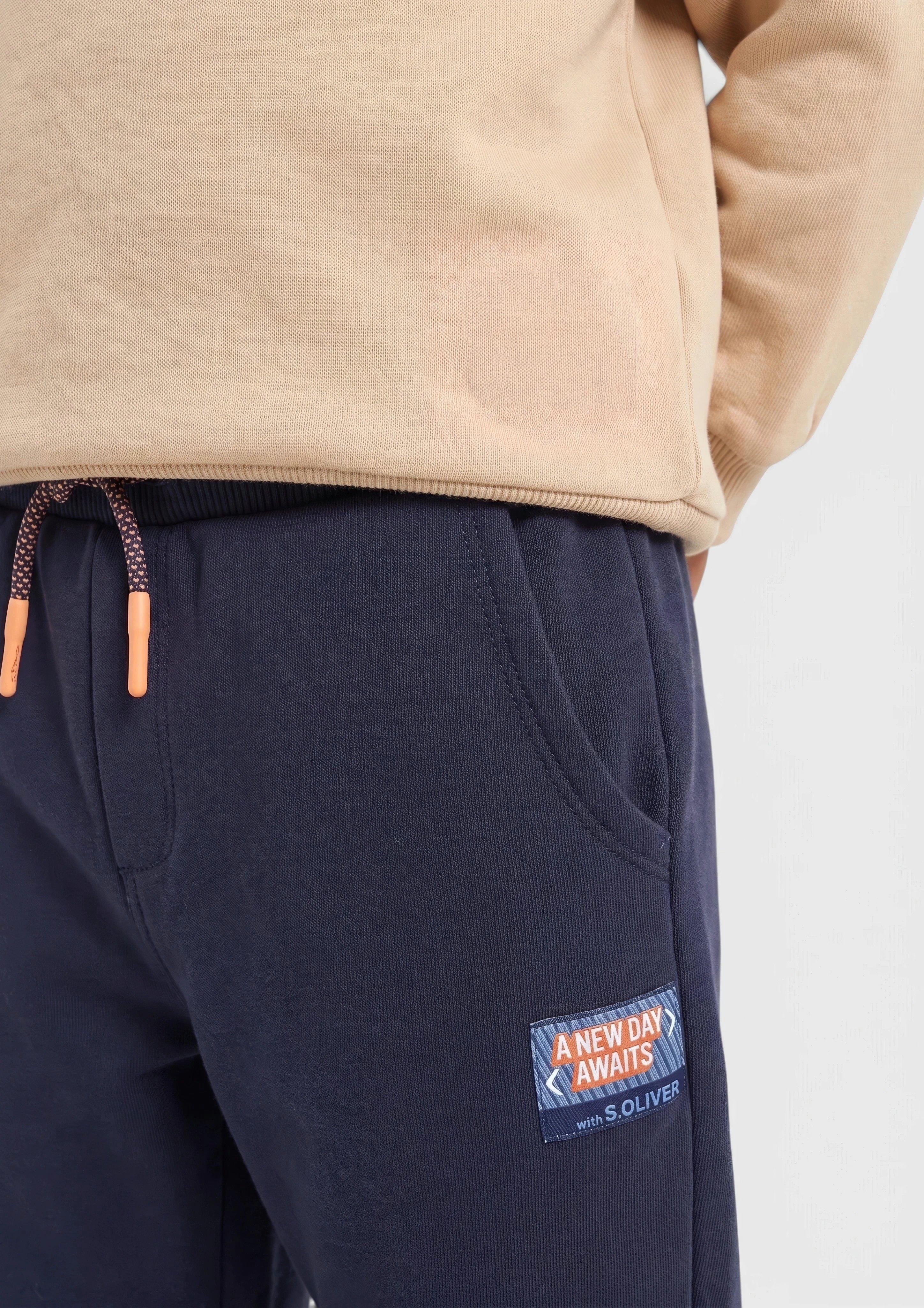 Junior Joggingbroek met relaxte pasvorm en fleece binnenkant in blauw van s.Oliver