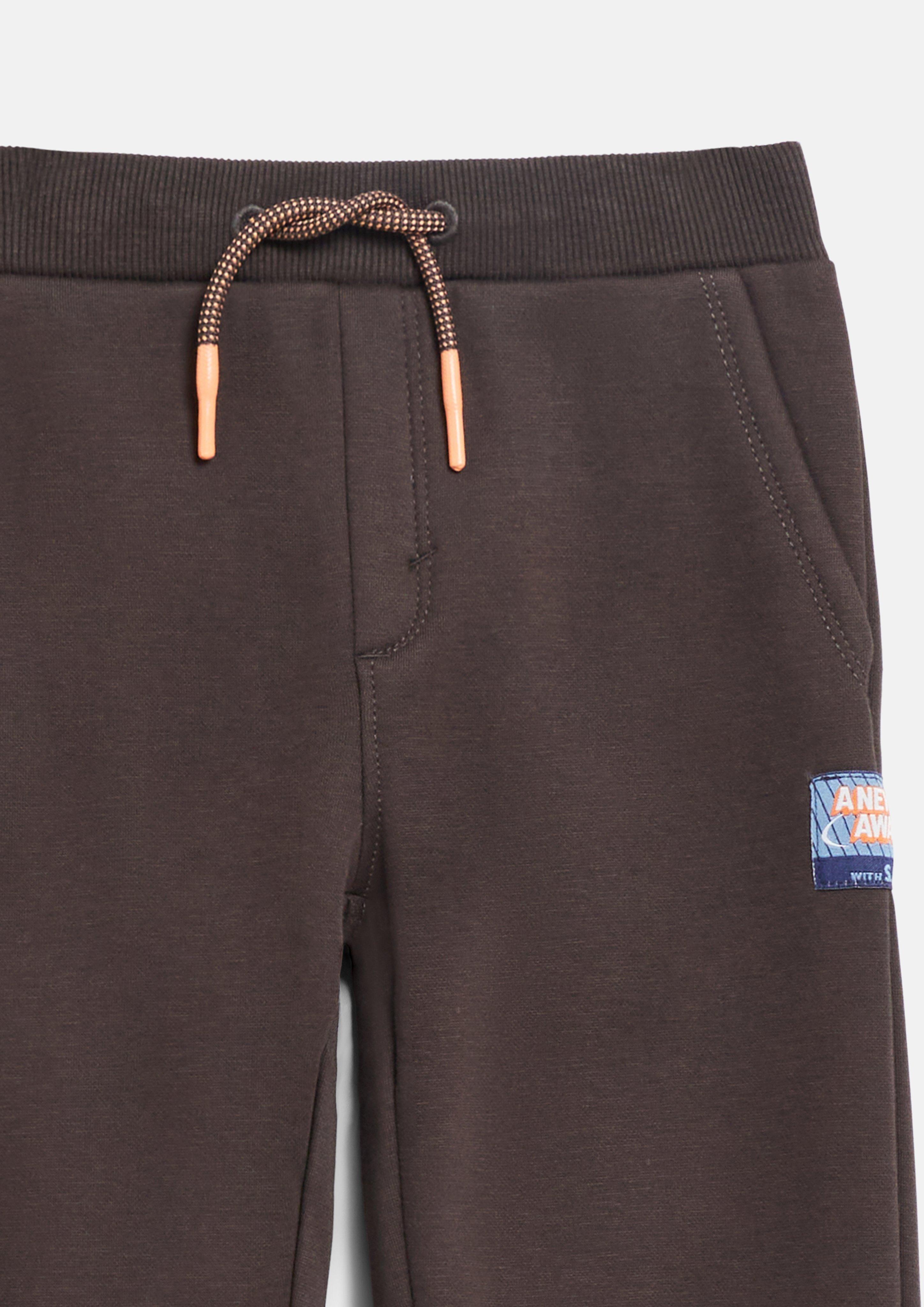 Junior Joggingbroek met relaxte pasvorm en fleece binnenkant in bruin van s.Oliver