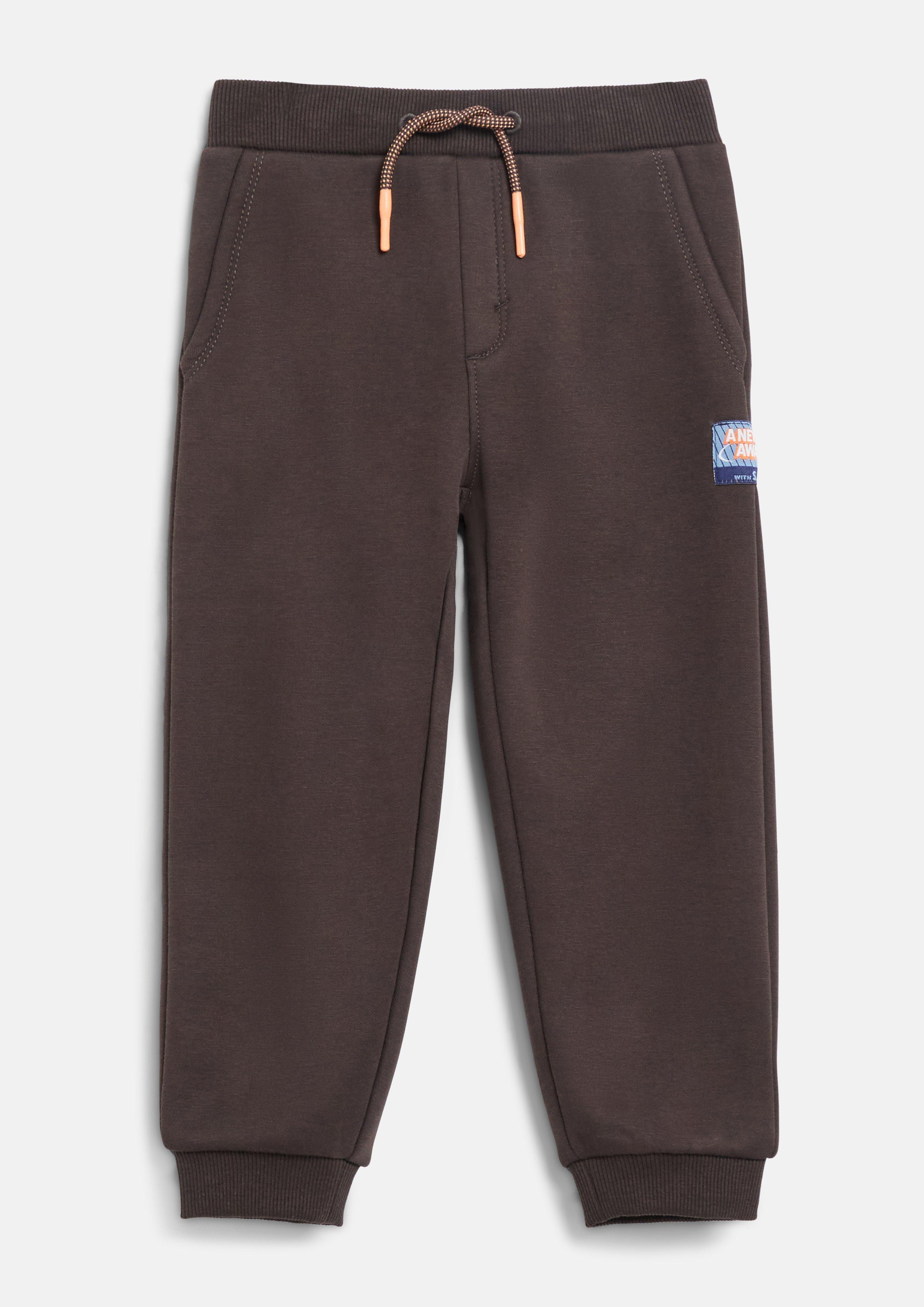Jogginghose im Relaxed Fit mit Fleece-Innenseite in Farbe dunkelbraun von s.Oliver