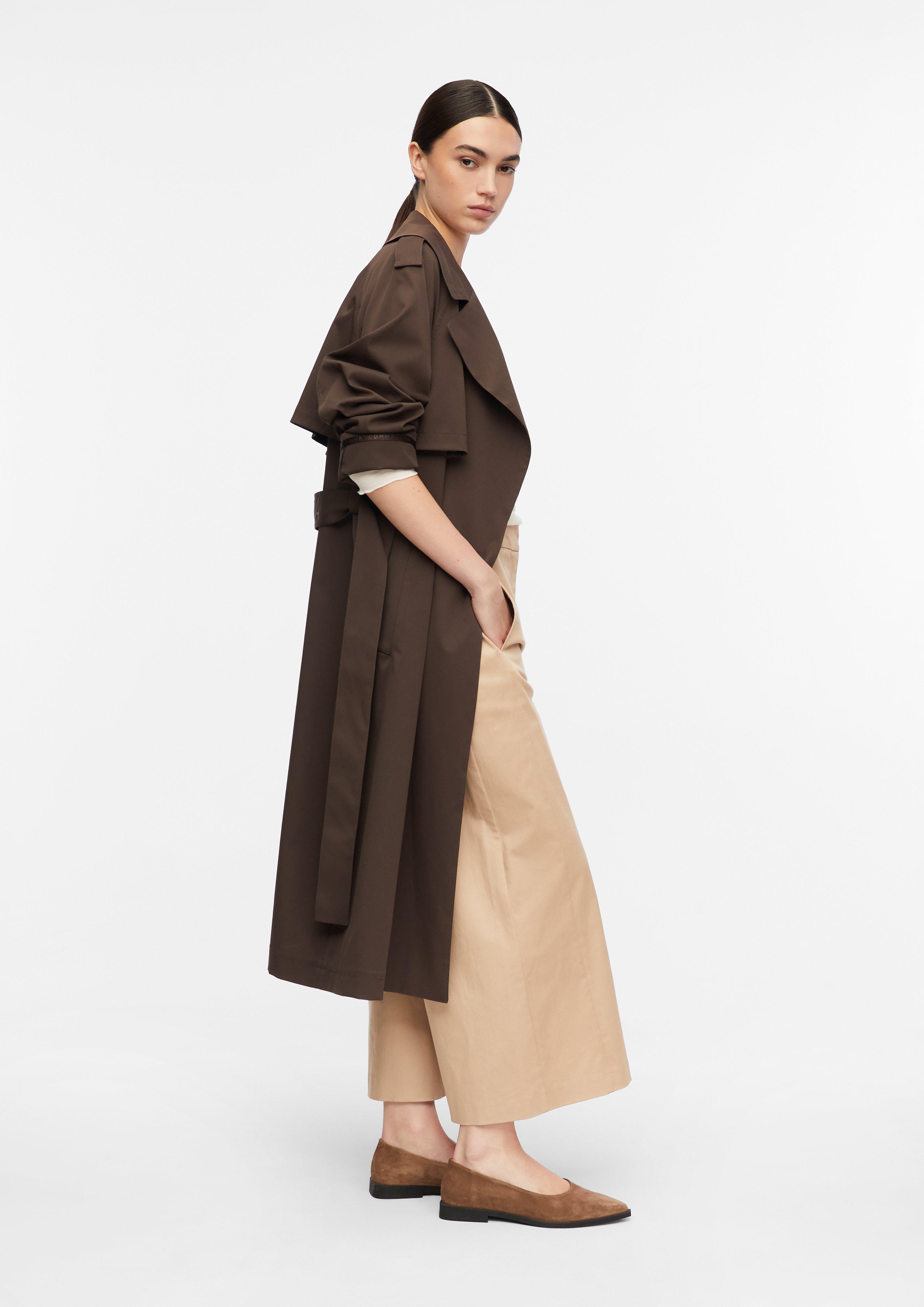 Trousers in brown by COMMA