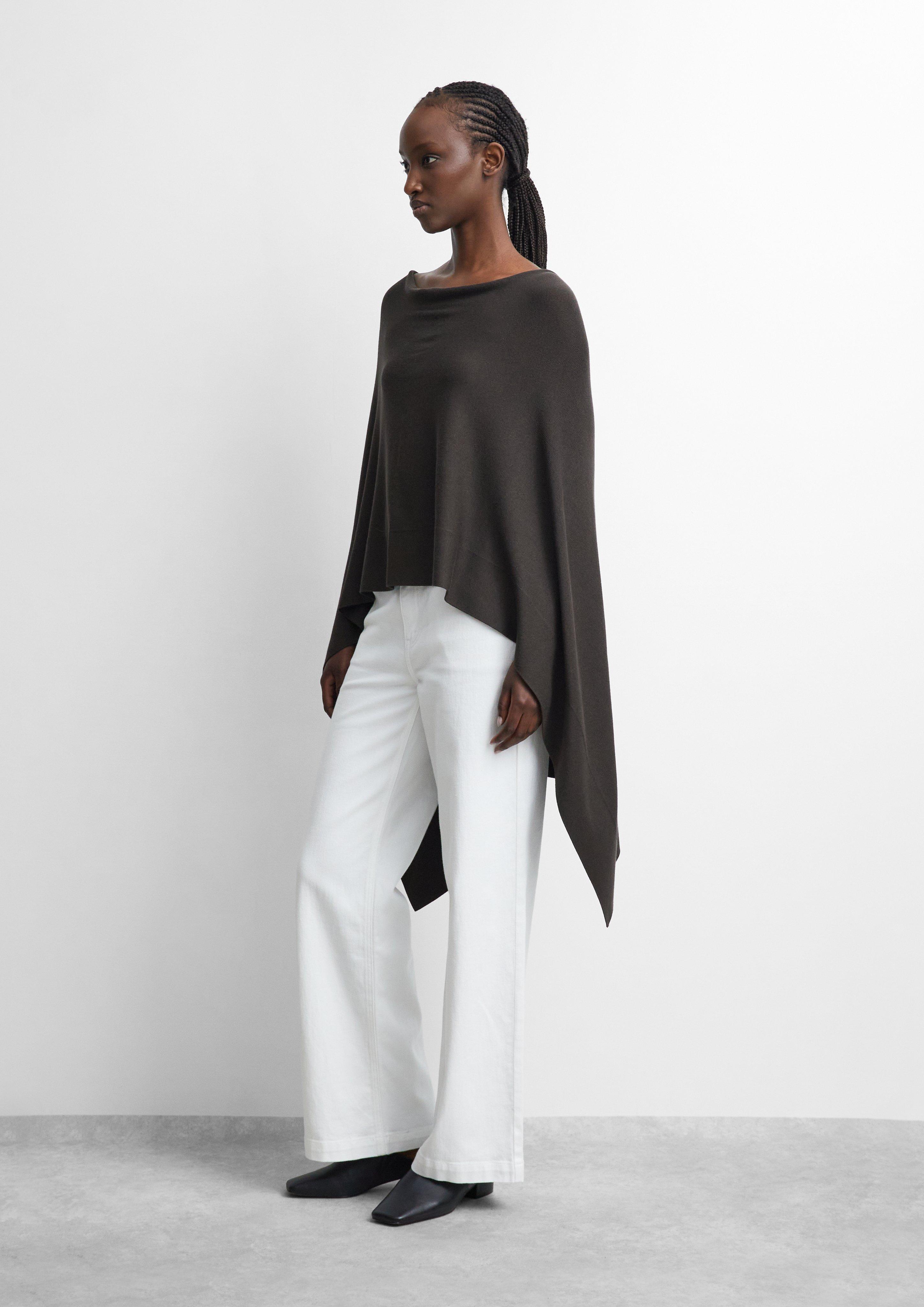 Feinstrick-Poncho aus Viskosemix in braun von COMMA