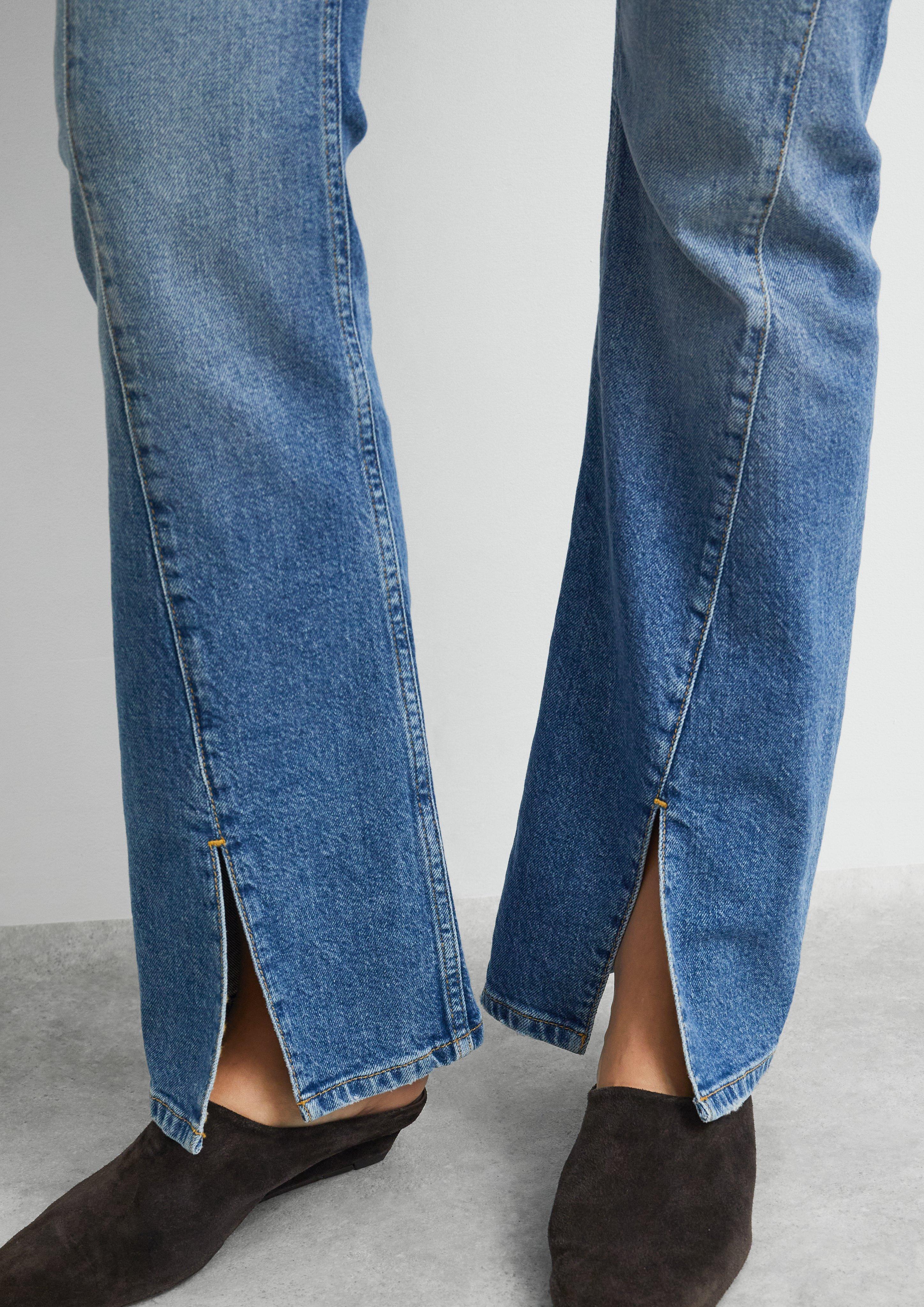 EMMA - Flared Leg Jeans mit Schlitz in blau von COMMA