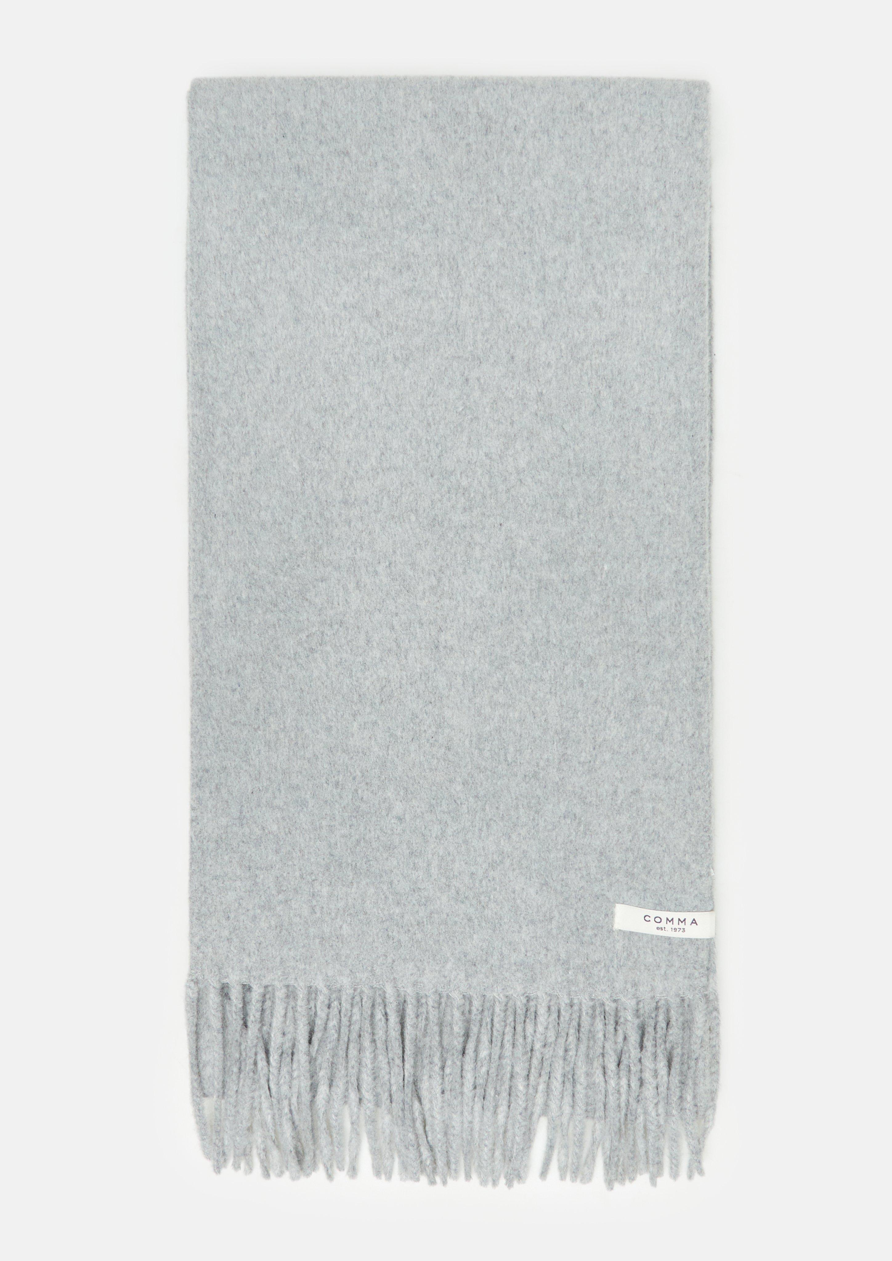 Scarf in grey by COMMA
